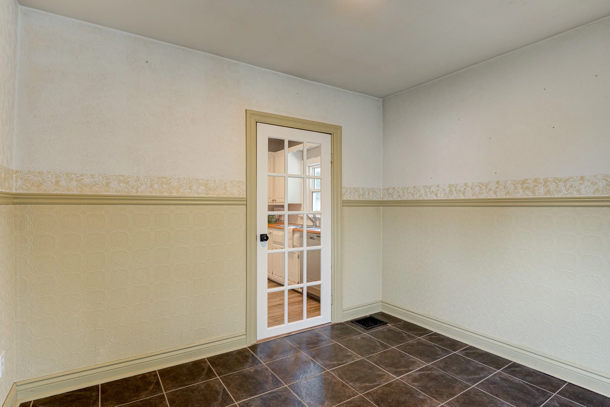026-26-99 Shantz Ln-Spark Studios Photography Inc.jpg