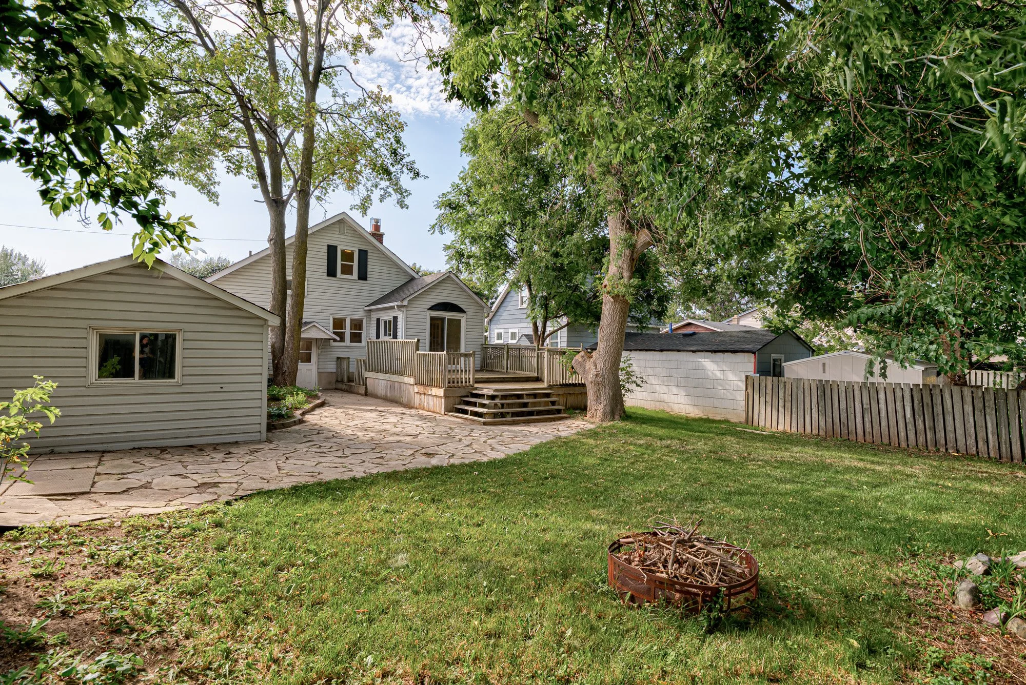 032-32-99 Shantz Ln-Spark Studios Photography Inc.jpg