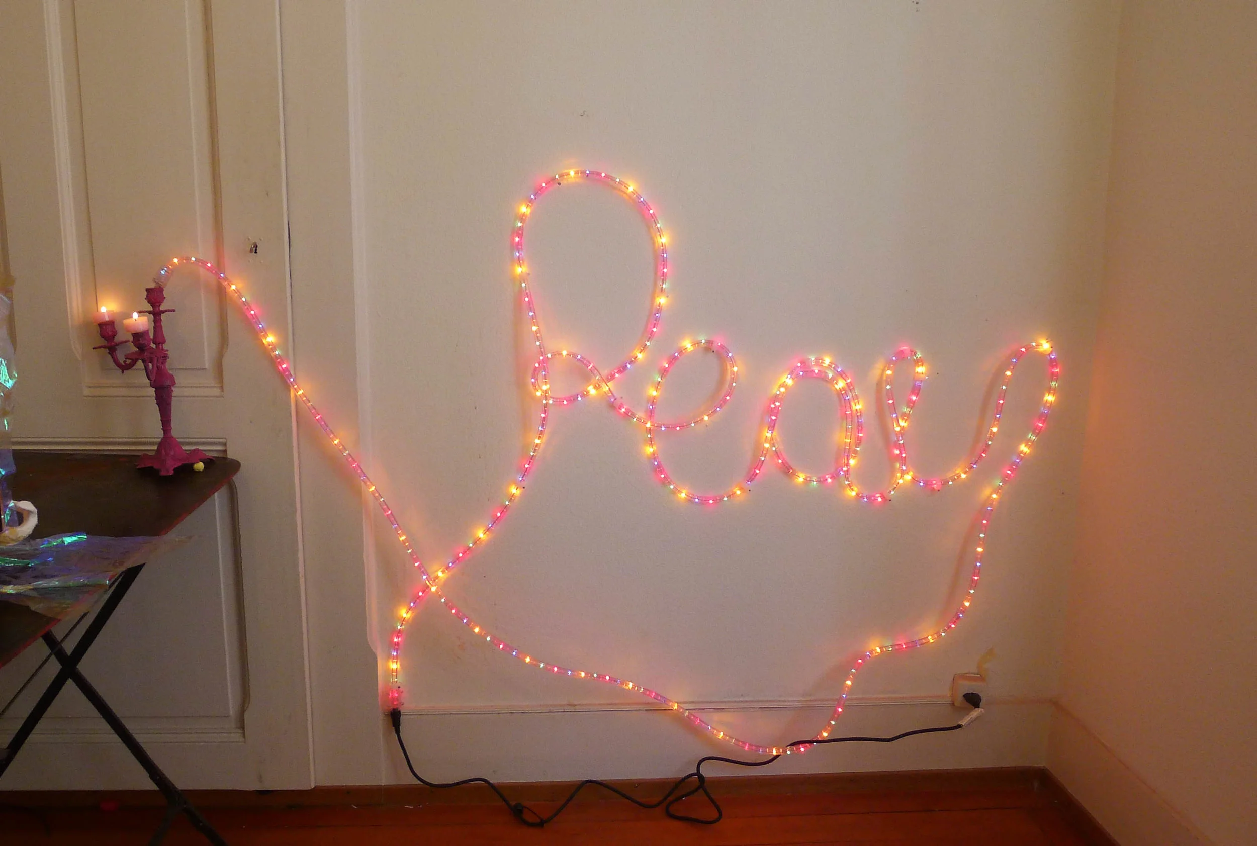 peau_light.jpg