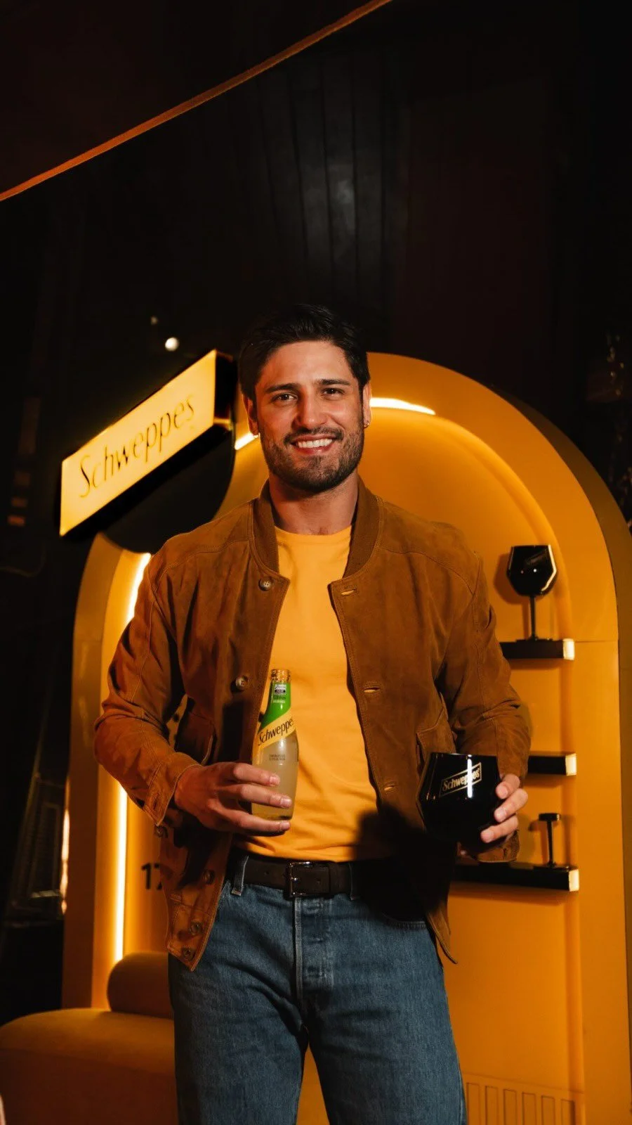 DANIEL ROCHA - SCHWEPPES