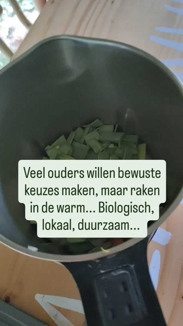 Je wilt dan een bewuste keuze maken voor je gezin maar raakt volledig in de war ... Was het nu biologische, lokaal of duurzaam?
Hieronder even uitleg en mijn feedback 😊
💚 Biologisch, geen chemische, synthetische bestrijdingsmiddel en kunstmest, e