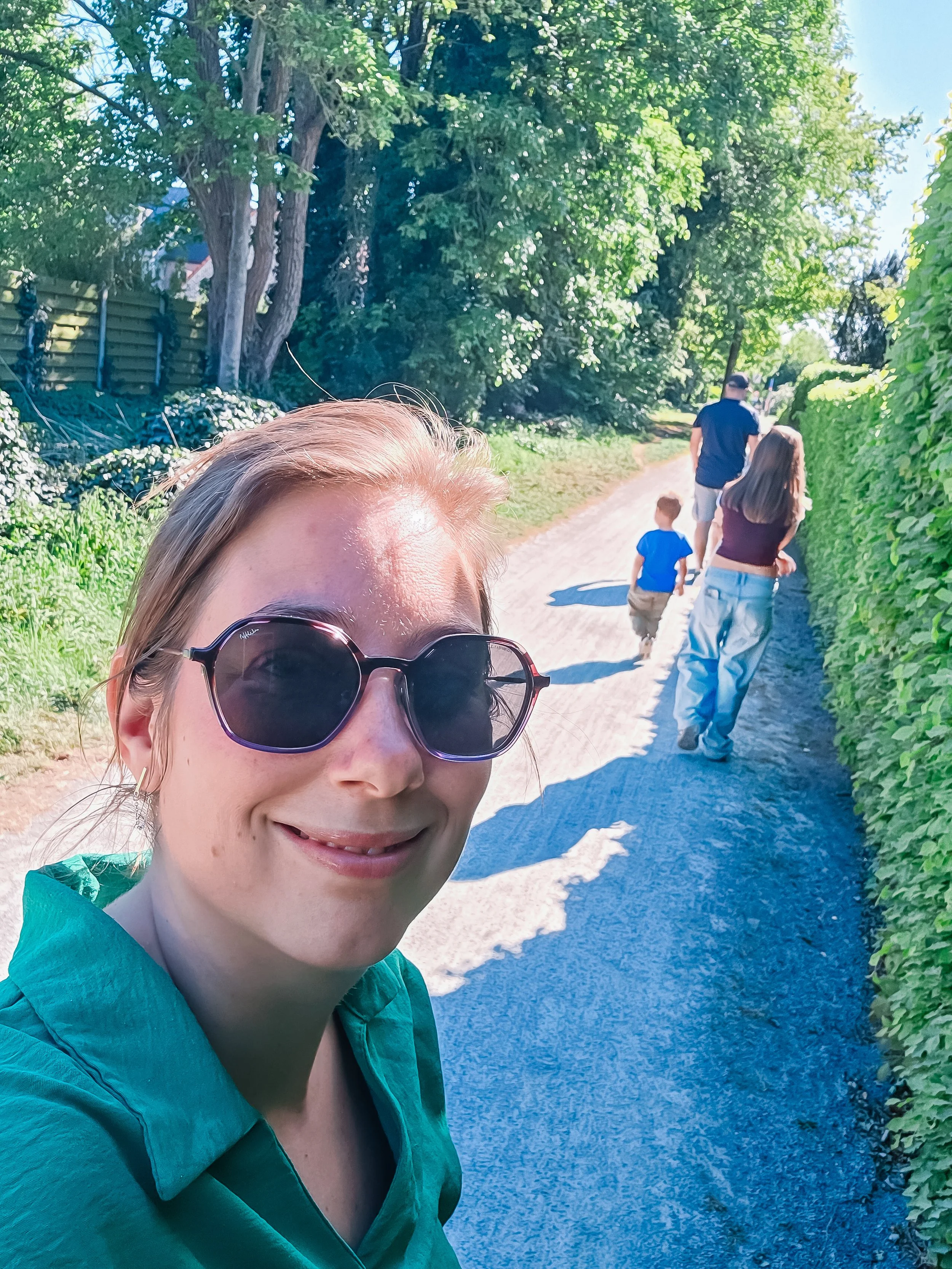 buiten zijn in natuur is belangrijk voor opbloeien van kinderen