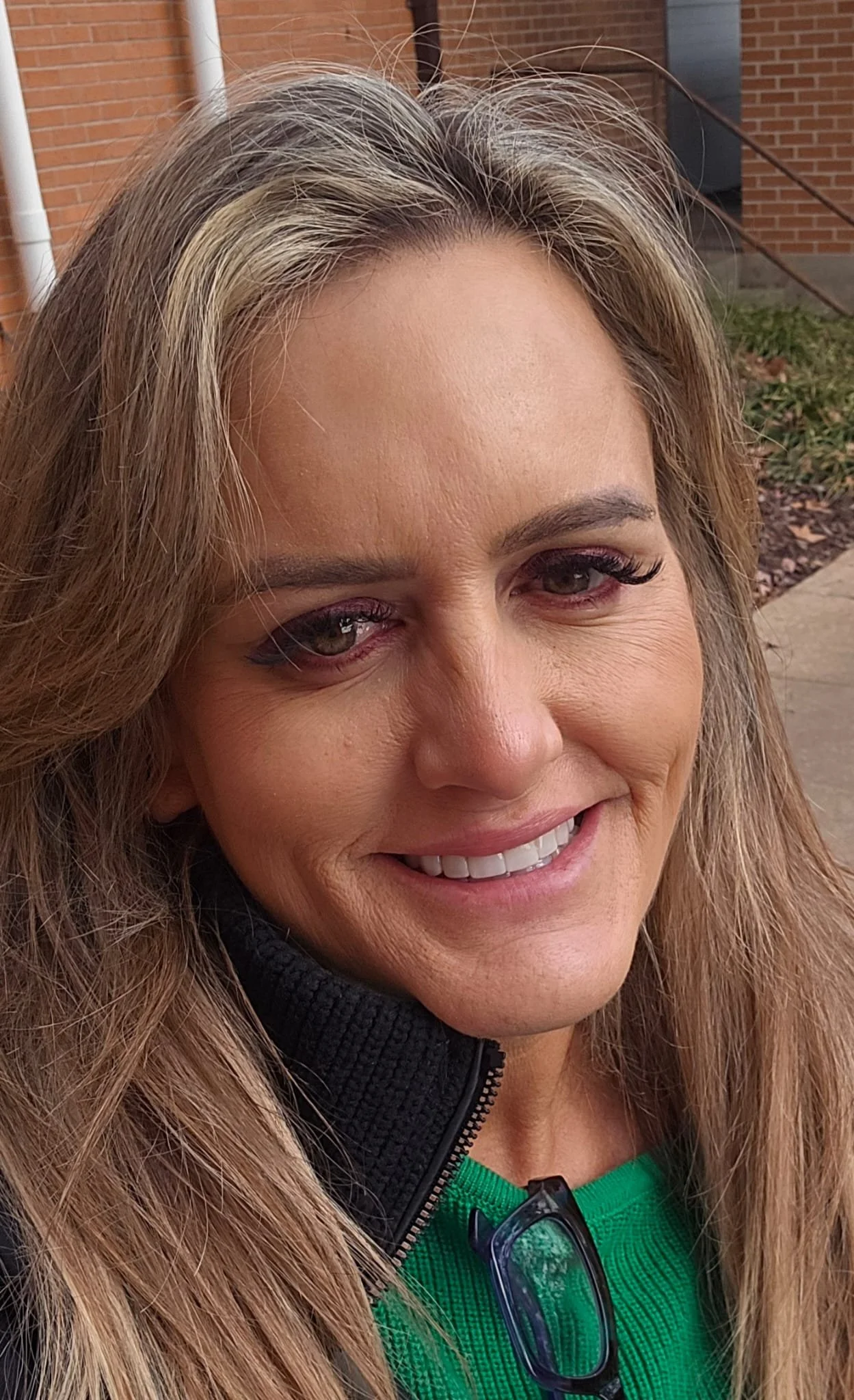 Lucy Gomescasseres, Vocal