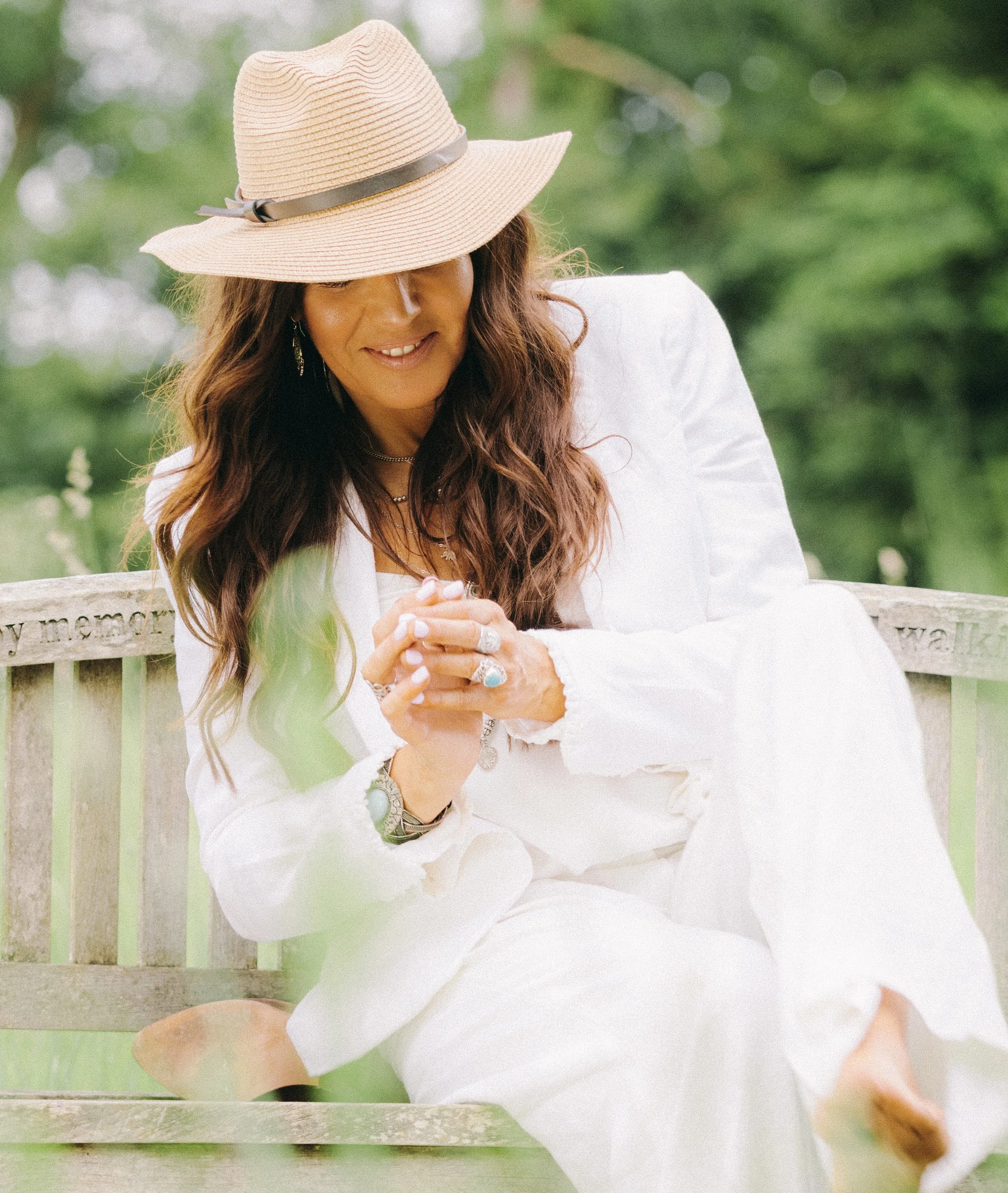 JS_Mim_Grey_The_Lake_Wotton_Underwood_5DSb_7825 copy.jpg