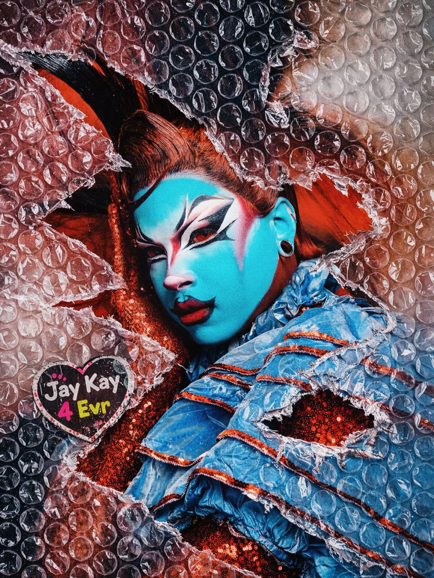 Brooklyn will always love you 🖤 Jay Kay 4Evr

the joke we all love @jaykay4evr
photo and post-production by @seekaxiom
assisted by @nibblesnoir and @ajjordanphoto
set design by @ezra_moth 
outfit by @shethemystery
hair by @dovimados