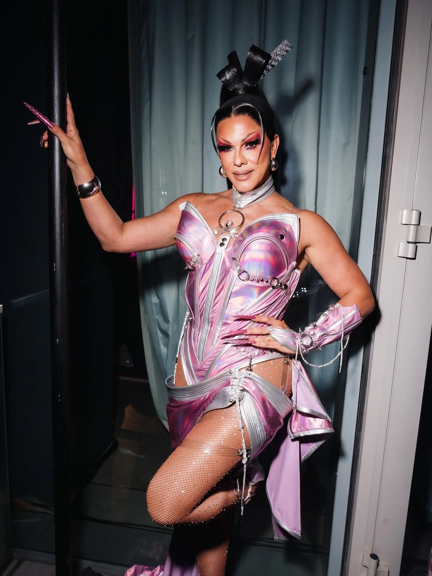 Last night at The Loft at @virginhotelsnyc, celebrating the premiere of @rupaulsdragrace All Stars 11 with @paramountplus.

Portrait of @missshugacain, photographed by @seekaxiom, on behalf of @justtobyme.

All Stars 11 premieres today on @paramountp
