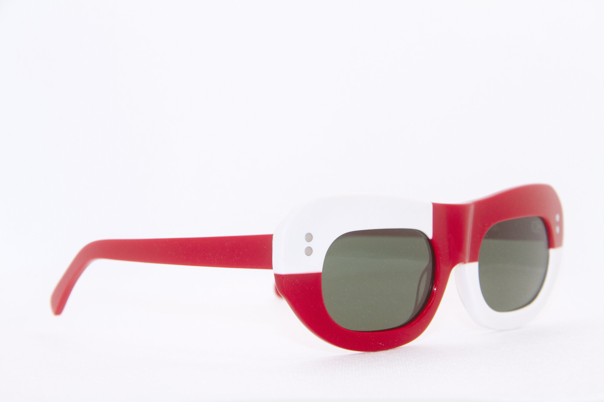 RED_SELECTORS_SIDE RT copy.jpg