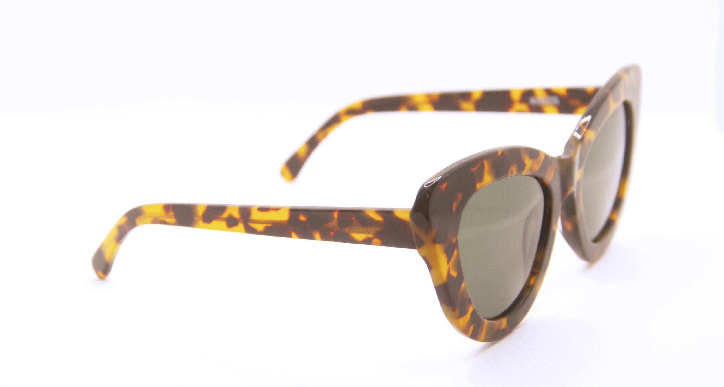 tokyo+tortoise+le+privee+right.jpg