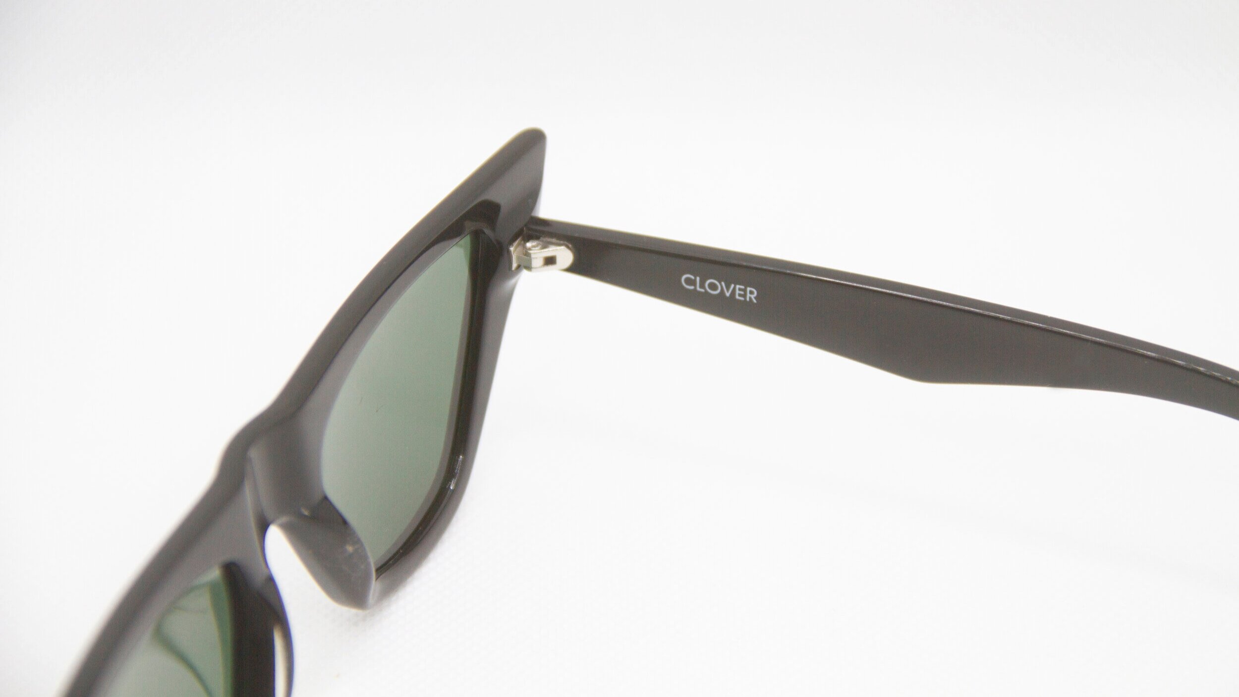 Top more than 176 black clover sunglasses