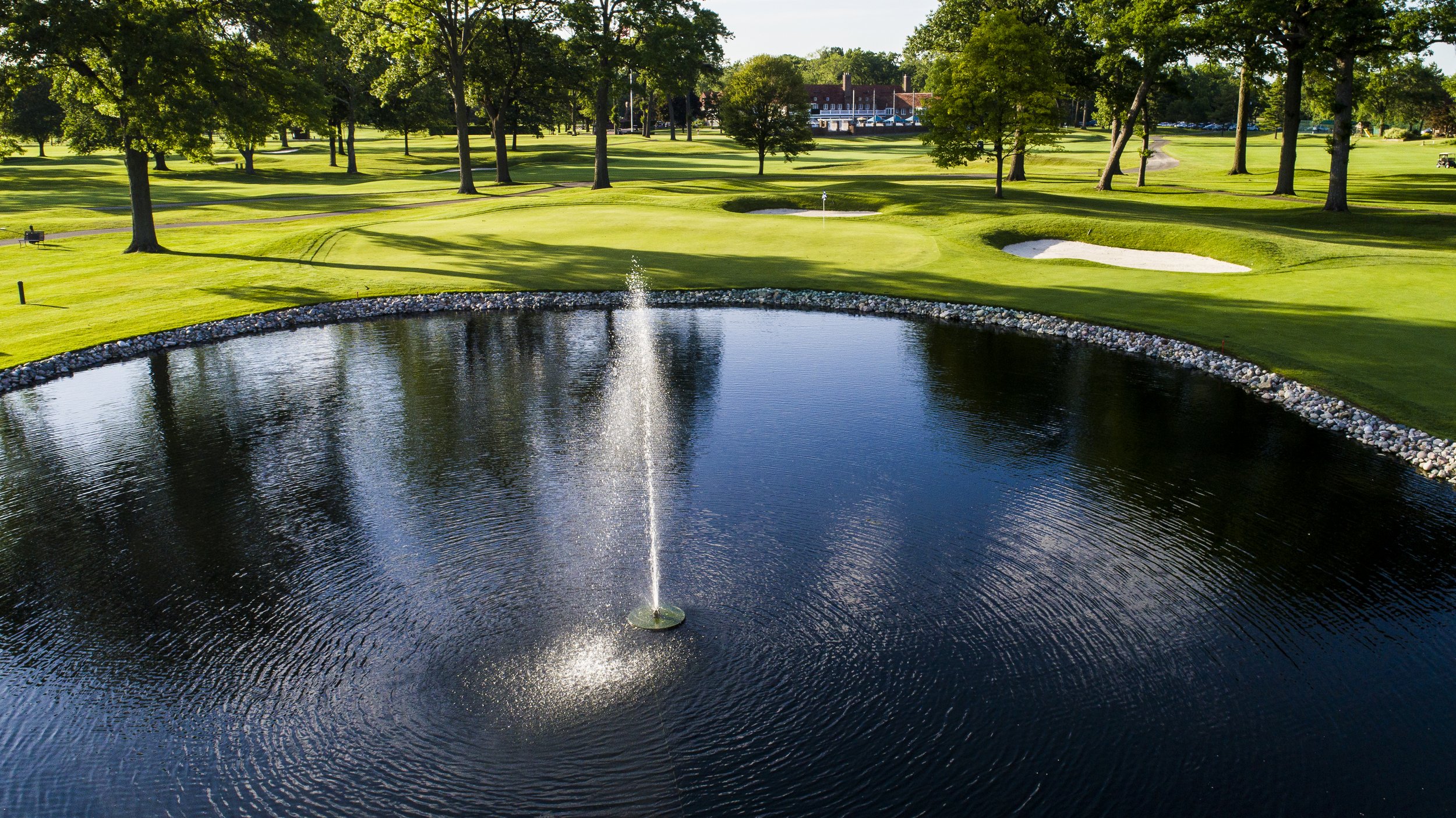Detroit Golf Club Drone hole 14.jpg