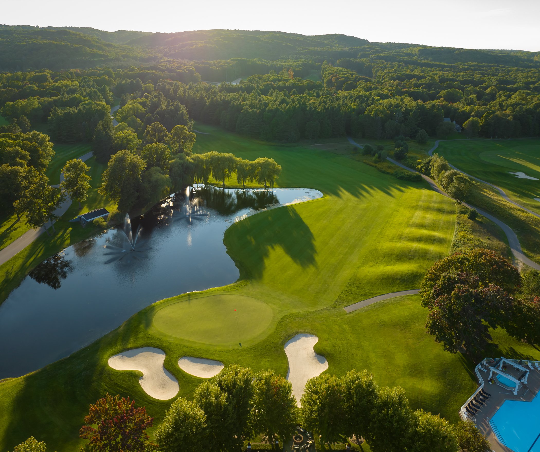 boyne-golf-highlands-donald-ross-18-sunset-1.jpg