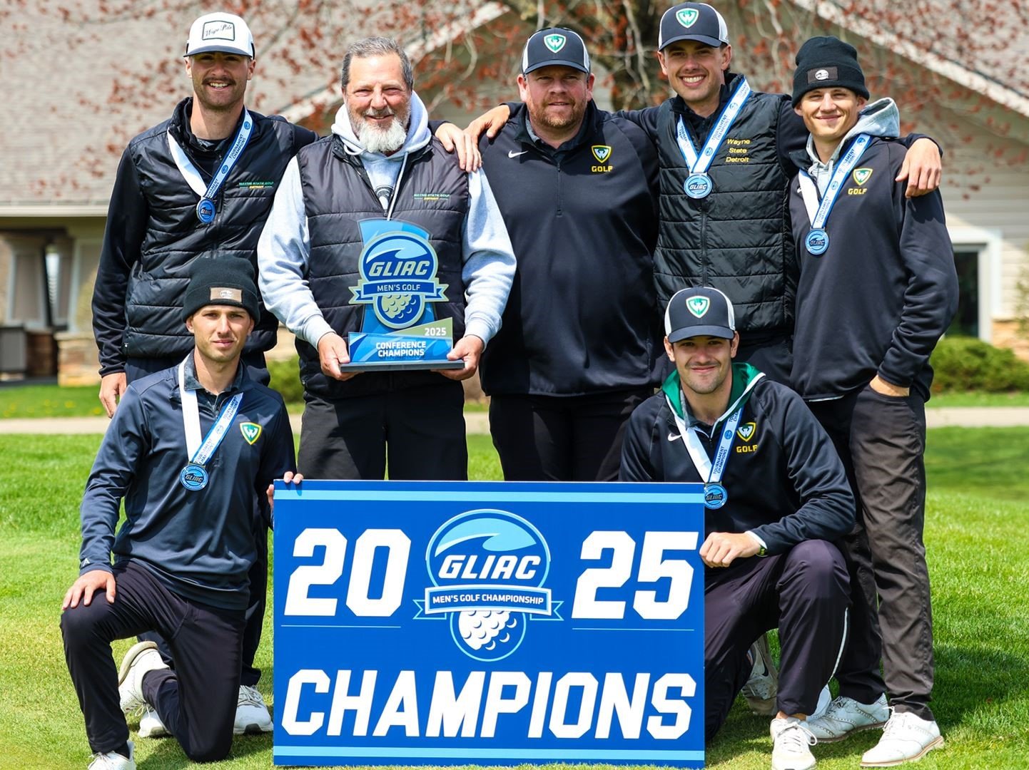 Wayne state men gliac Champs_2.jpg