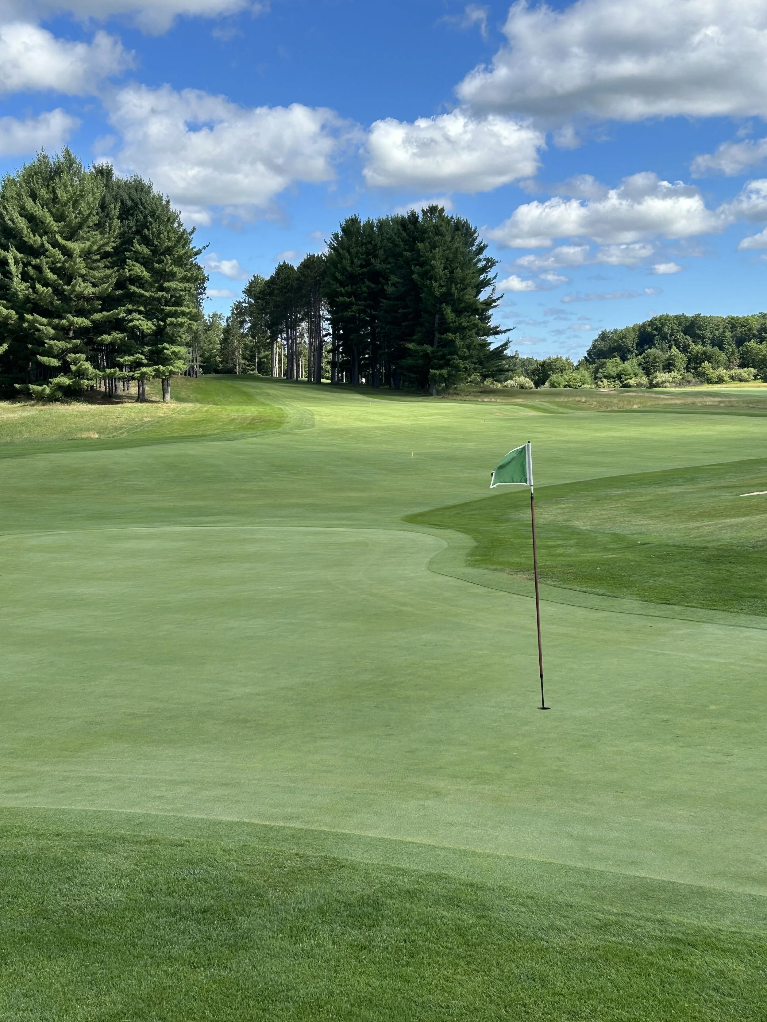 Eagle Glen hole 3.jpg