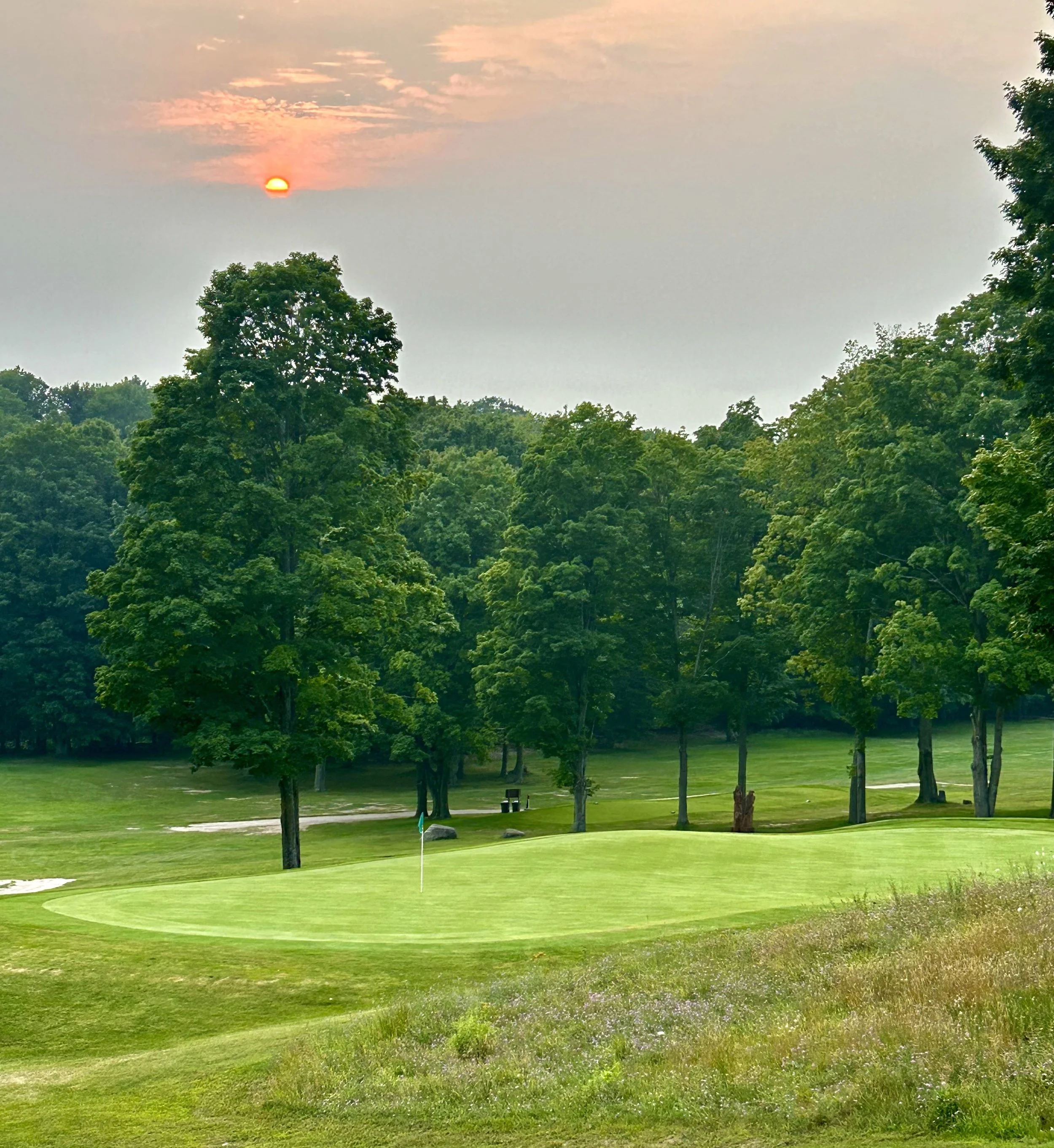 Antrim Dells 18th hole.jpg