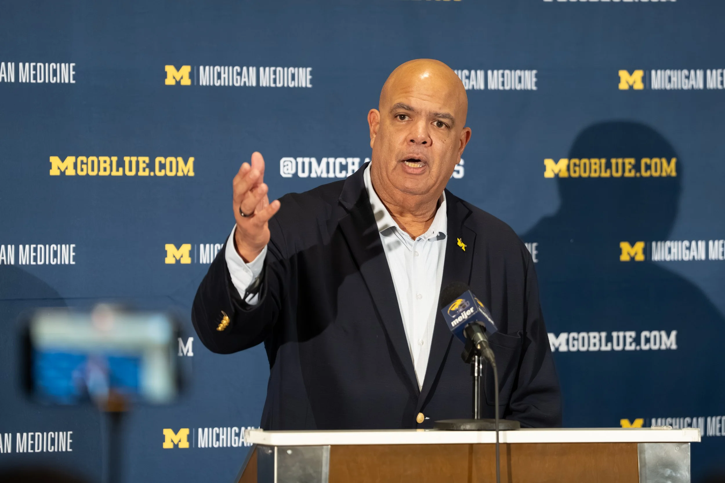 Warde Manuel at Press Conference_JJ_251228-4.jpg