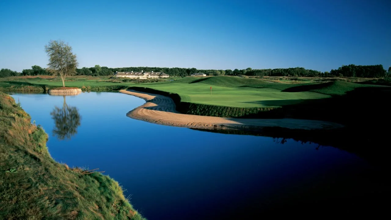 Eagle Eye 16th green from behind.jpg