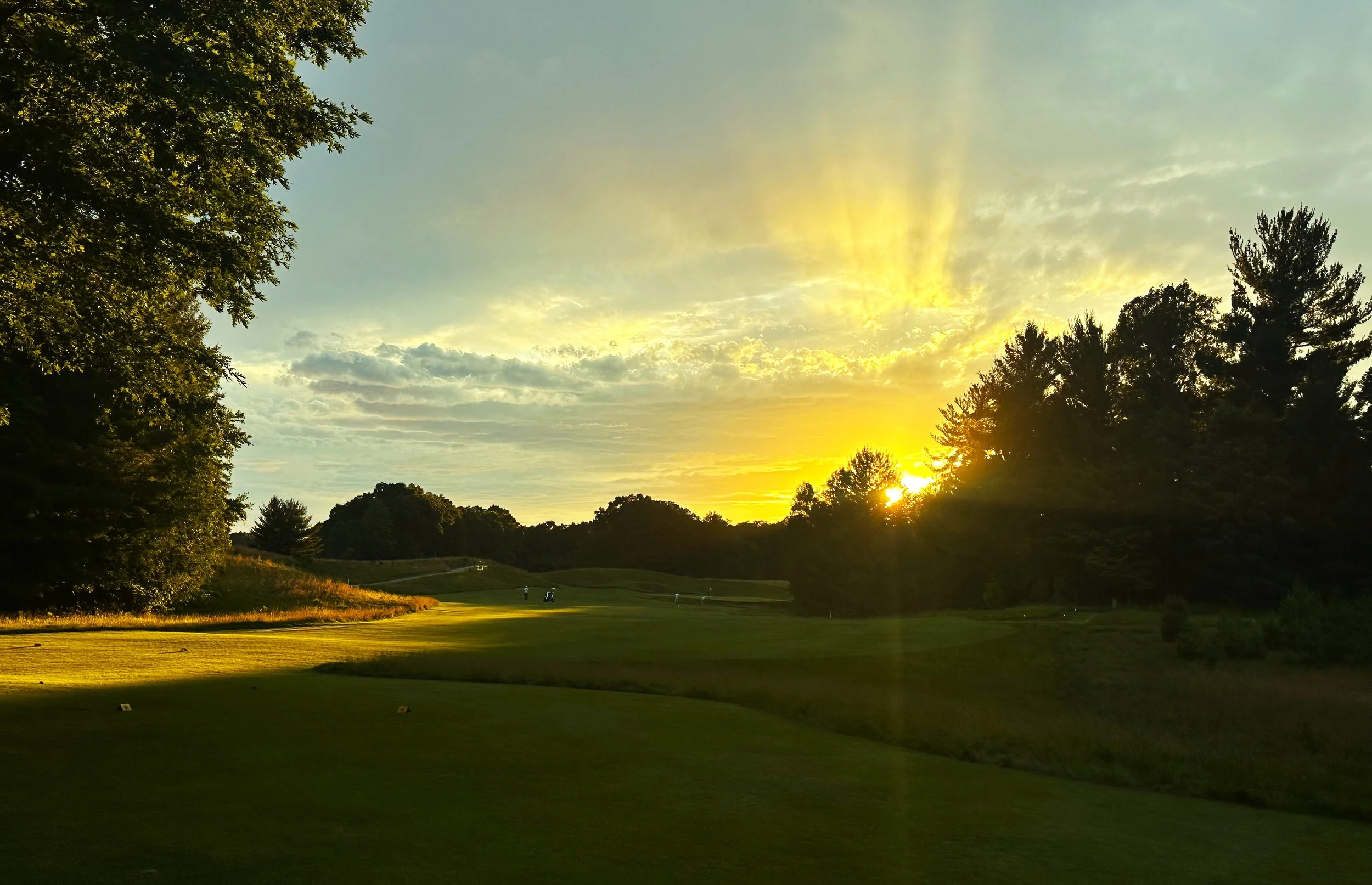 Diamond Springs Manshum hole 18.jpeg