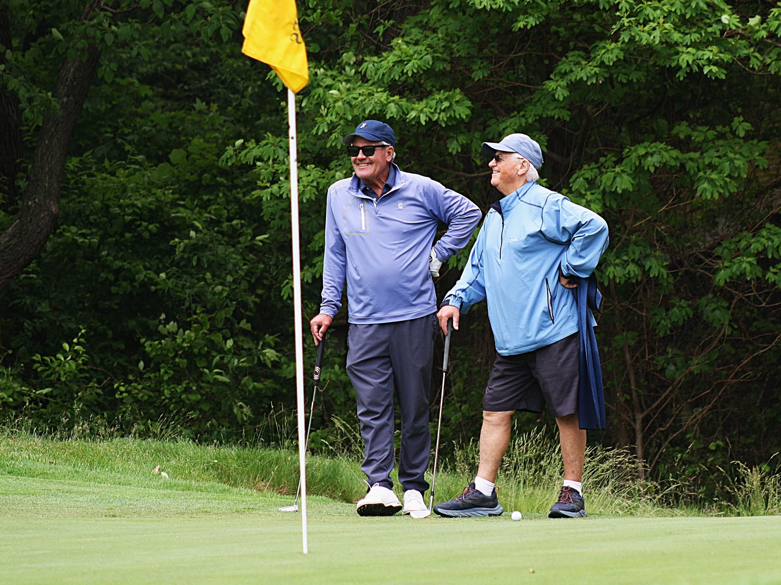 Caddie Joe and golfer David Nettleton.JPG