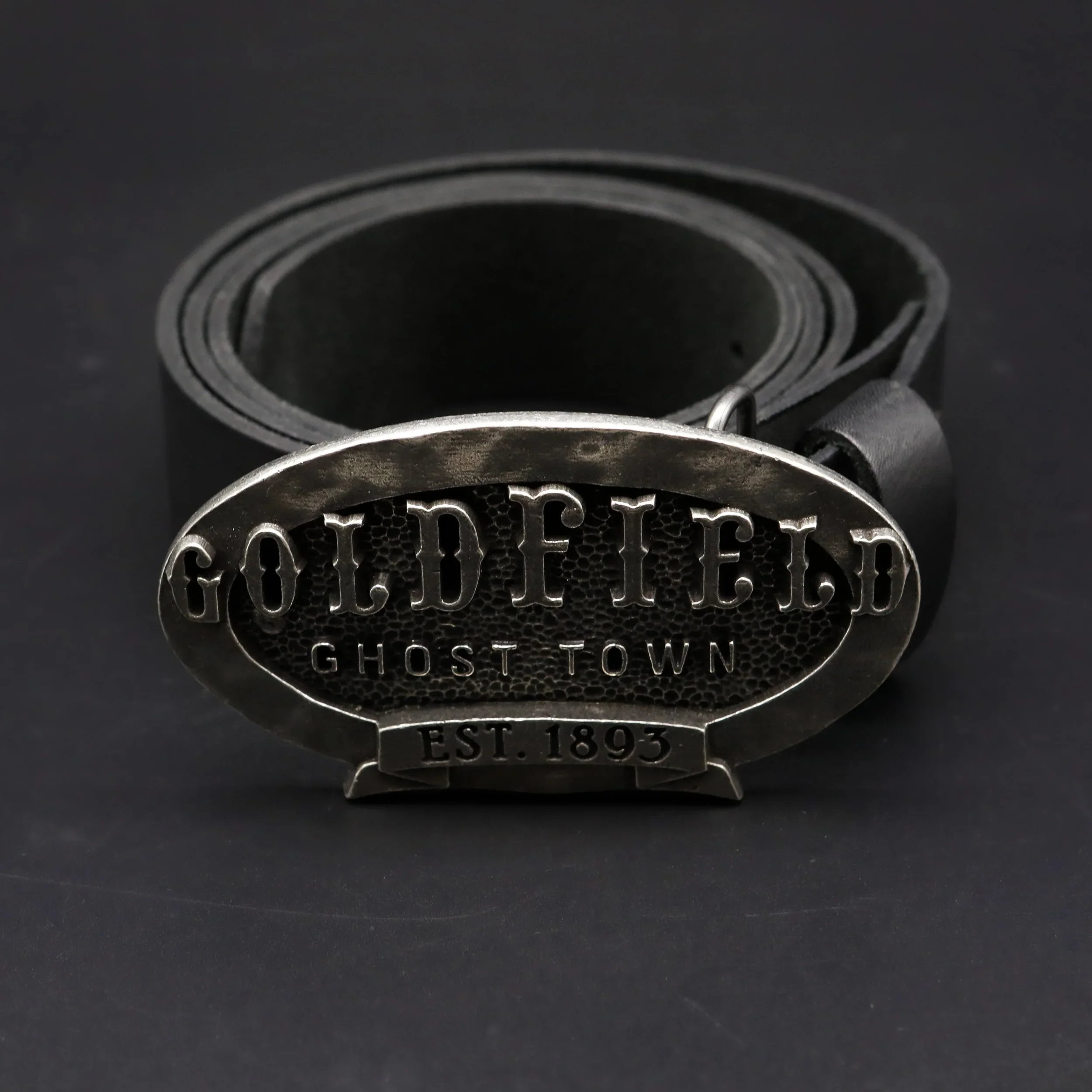 Oval Silver 3-Dimensional Buckle