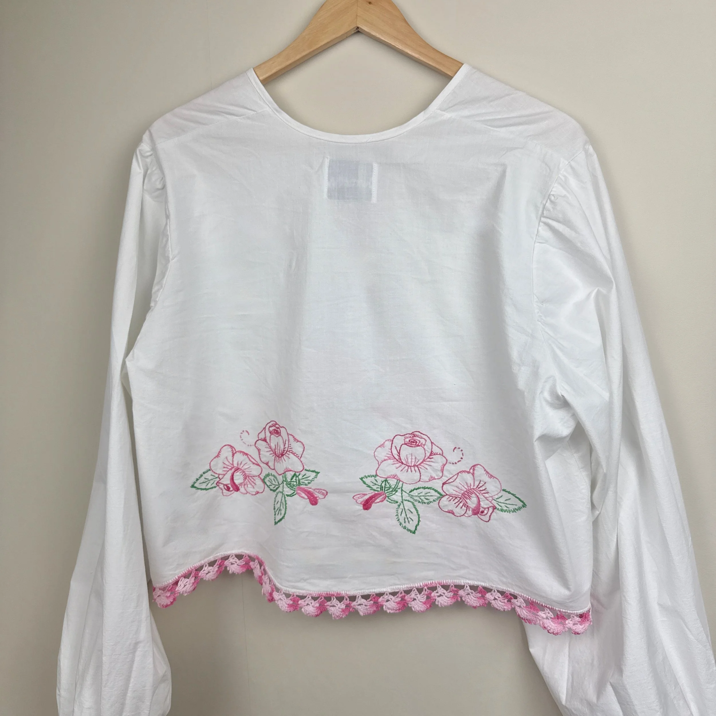 Upcycled embroidered vintage cotton blouse with floral embroidery, size XXL