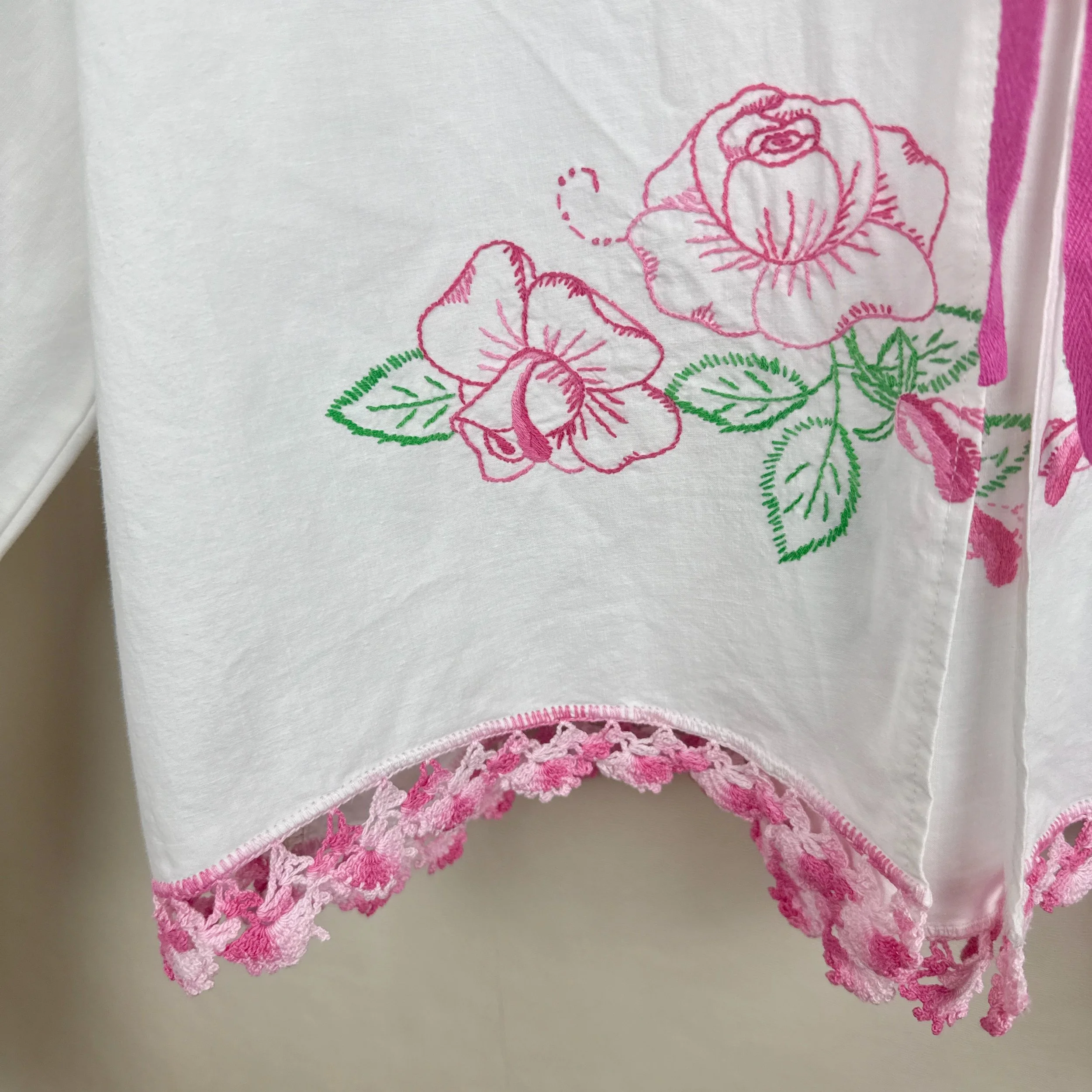 Upcycled embroidered vintage cotton blouse with floral embroidery, size XXL