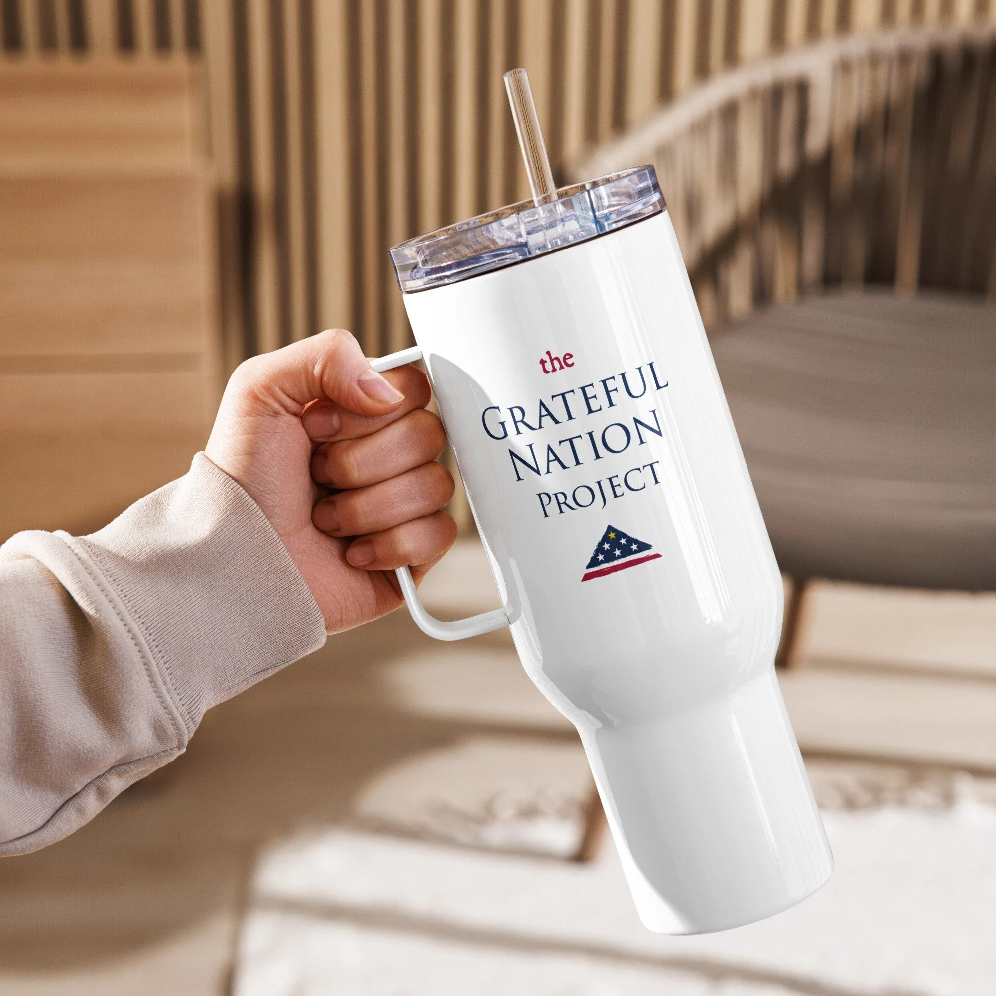 travel-mug-with-a-handle-white-40-oz-right-67571cc7e0f7c.jpg