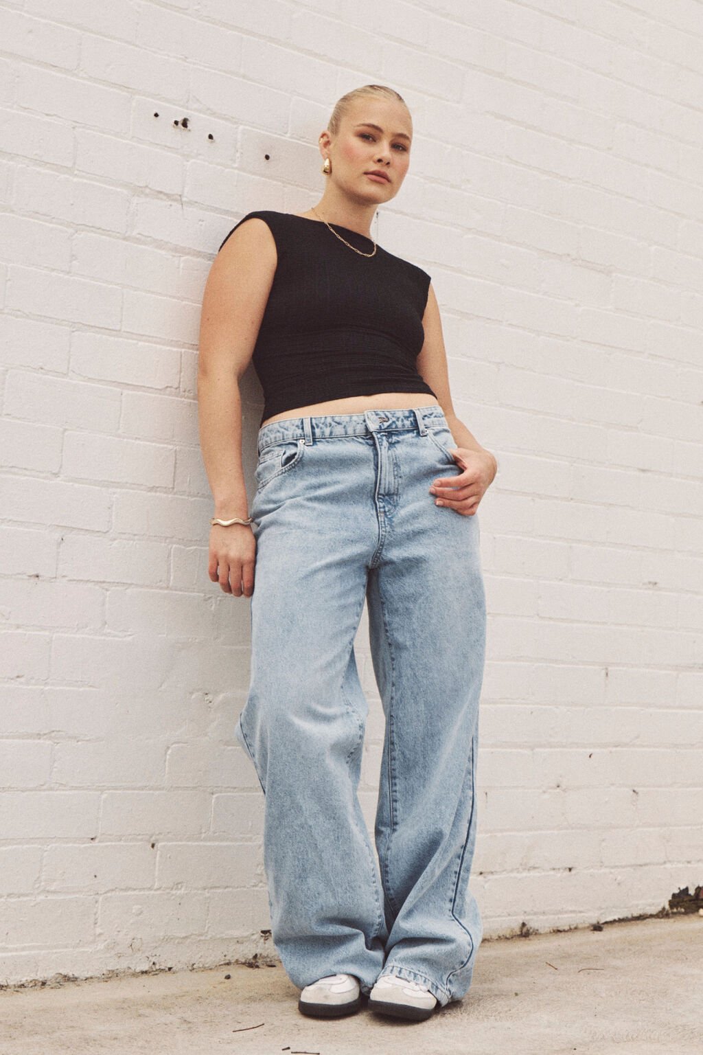 S-JAN-BAGGY JEANS.jpeg