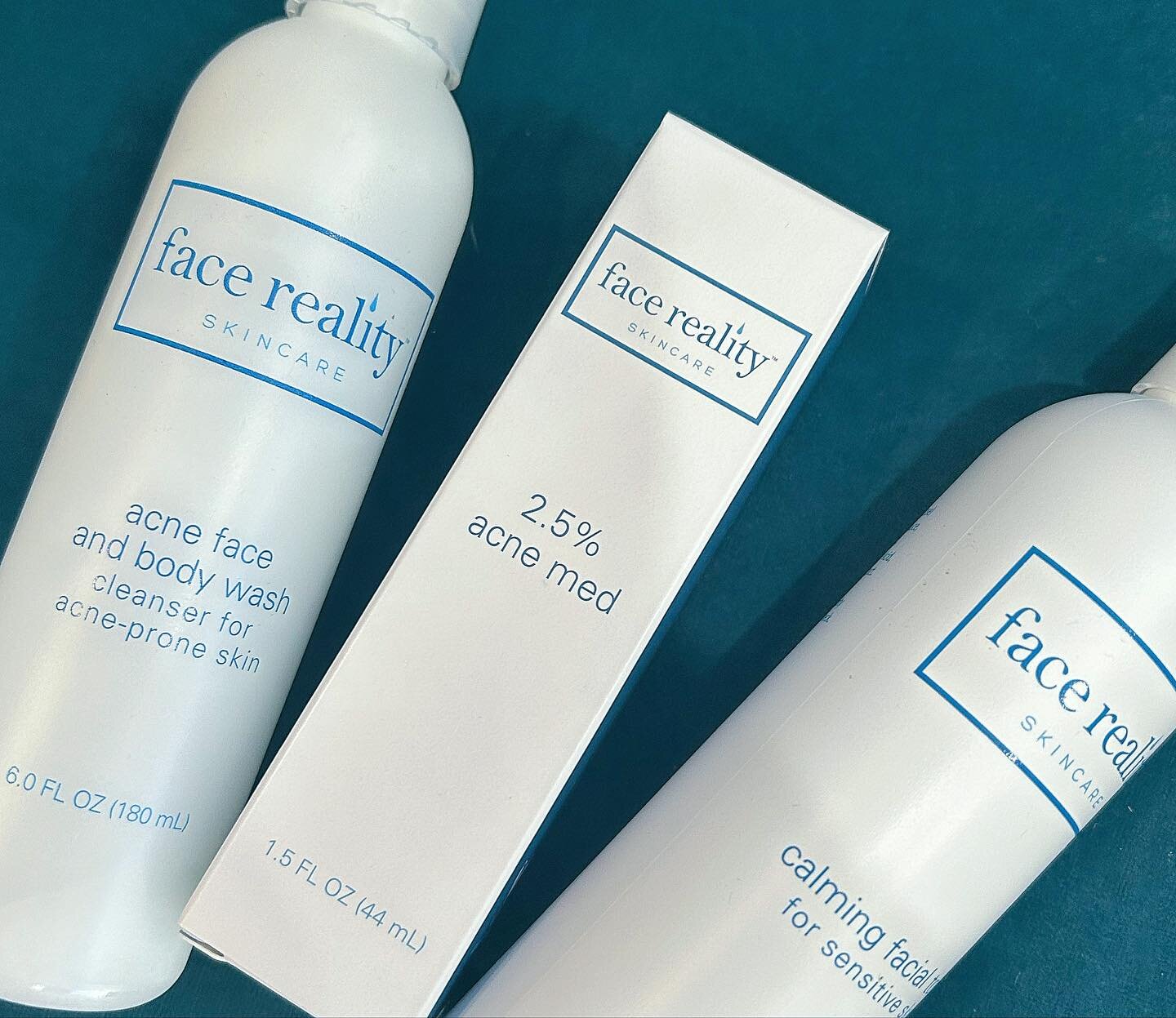 Welcome our new line of aftercare products for our Acne treatment clients  @facerealityskincare 🩵🤍💙 ! These products are formulated for acne prone skin with a 90% success rate! 🤩 Made with safe and effective ingredients and hundreds of testimonia