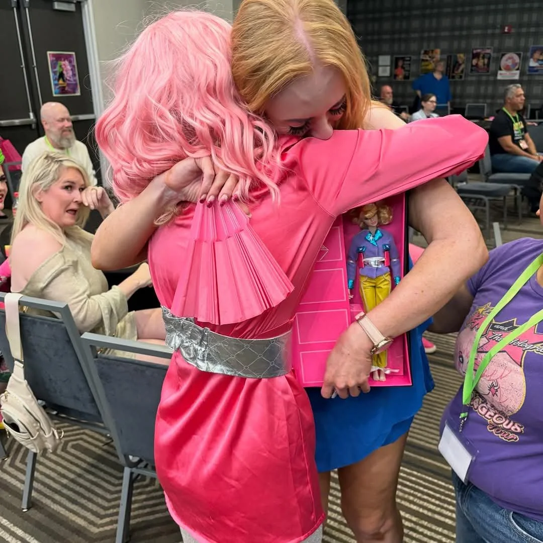 '25 Hugs from Ireland*.jpg