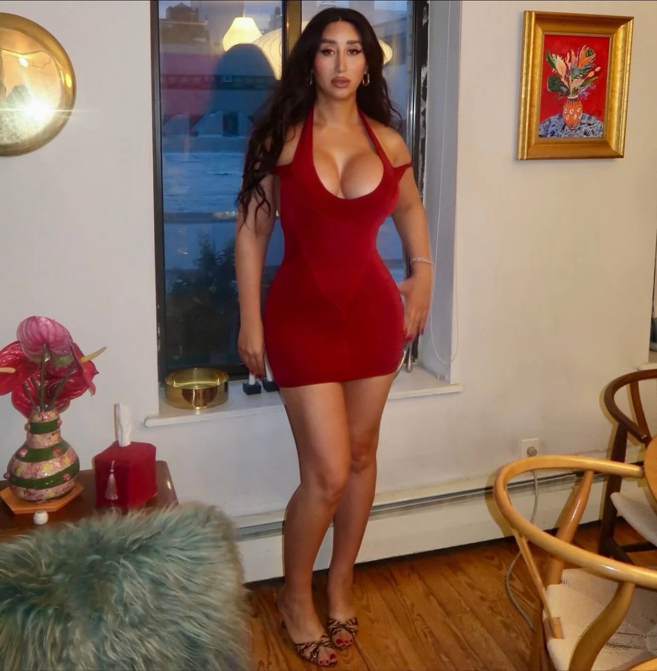 Celeb stylist approved ❤️ @natalietauger in Spring 1991 Azzedine Ala&iuml;a purchased from @opulentaddict for her birthday! 
.
.
.
.
#azzedineala&iuml;a #style #outfit #instafashion #instastyle #look #fashion #beautiful #followme #liking #styleinspo 