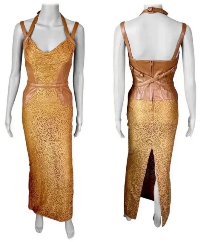 Gianni Versace F/W 2001 Runway Vintage Lace Leather Buckle Bandage Evening Dress

Available now @opulentaddict 
.
.
.
.
#versace #gianniversace #zendaya #karolinakurkova #opulentaddict @opulentaddict