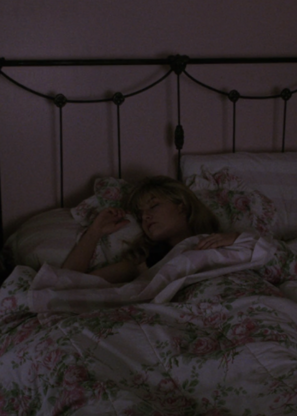 Alanna Thain, “The Senseless Shift”, World Picture 14 (special issue on “Spell”). Summer 2023. 