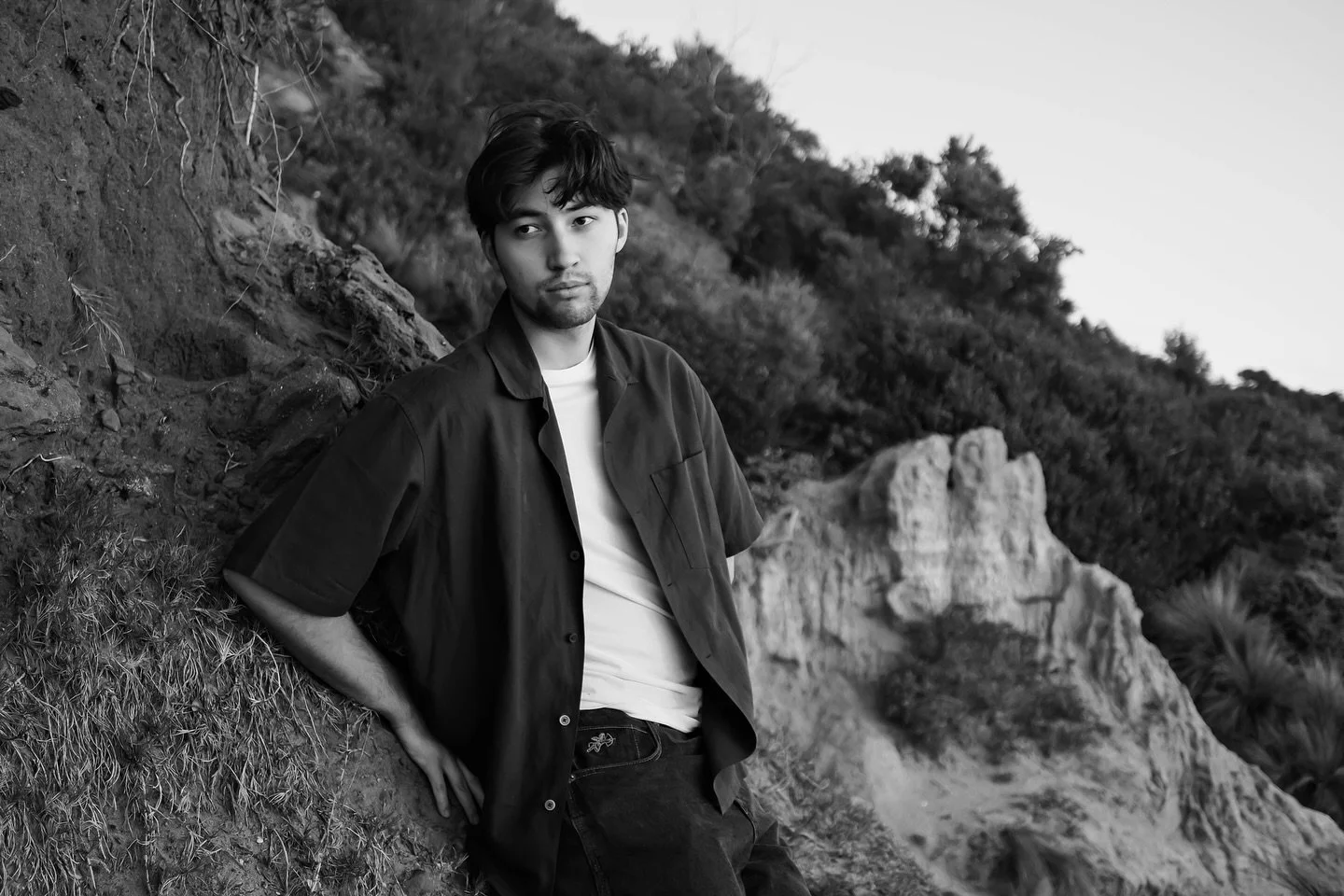 Loving black and white recently it turns out 😇 

#melbourne #beach #portraits