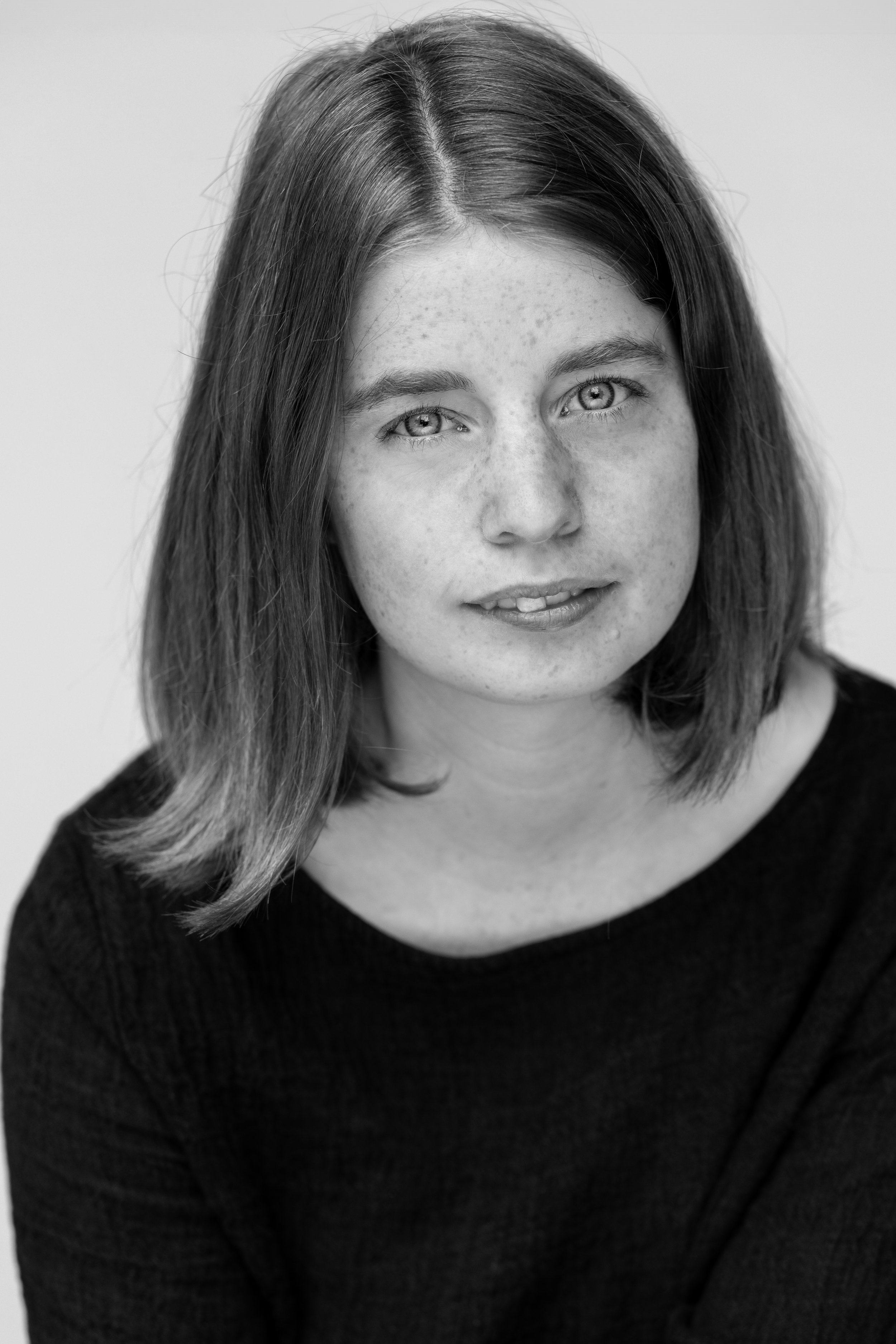 IsabellavdM_HRES_BW-2.jpg
