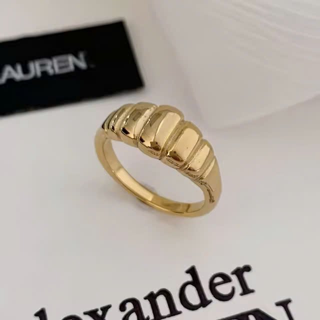 z5803555326453_483a9e0b14e3c8c414c3ab3f711ec3be.jpg