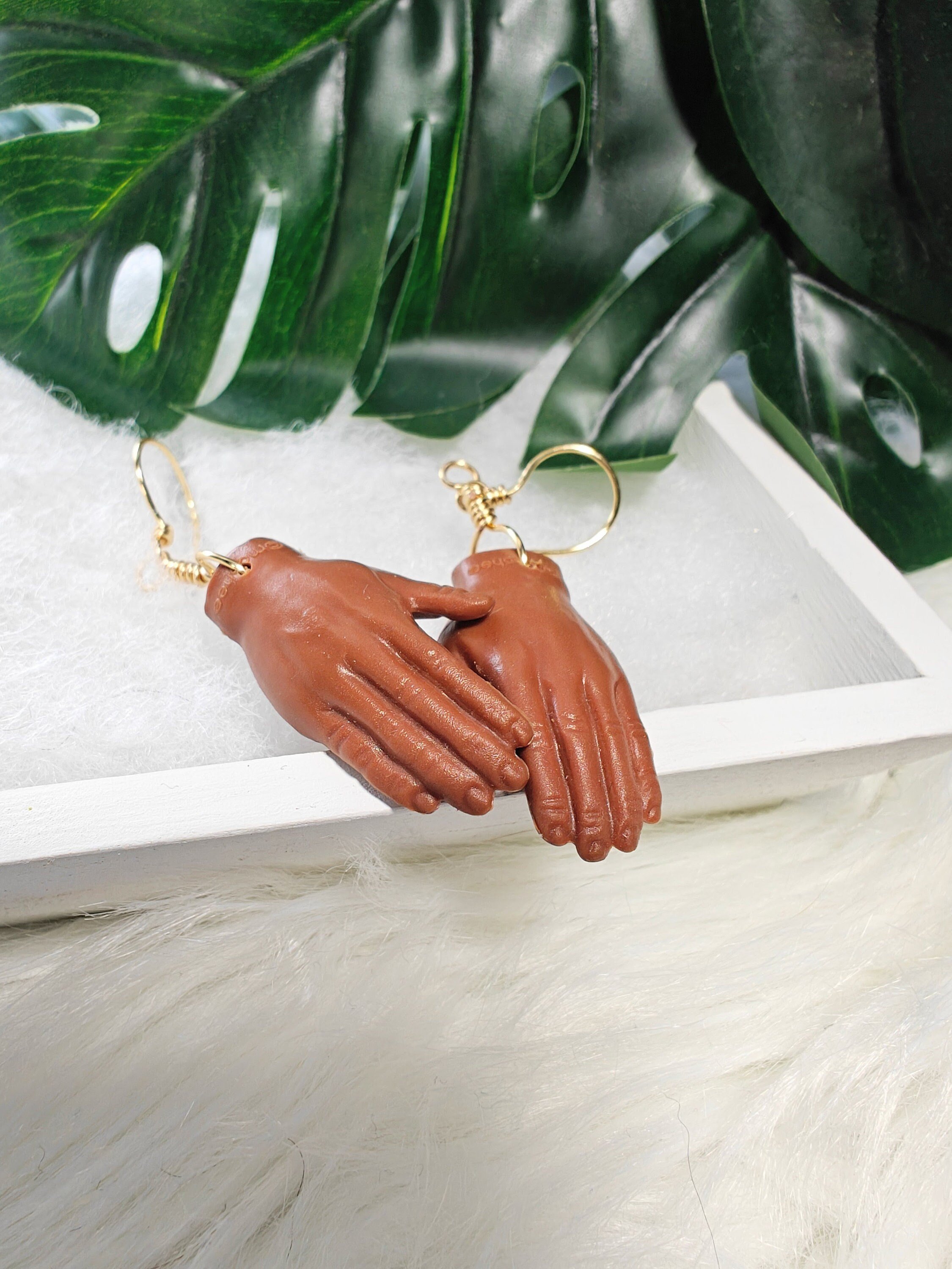 https://i.etsystatic.com/6007087/r/il/90e9b4/6105565120/il_fullxfull.6105565120_byav.jpg