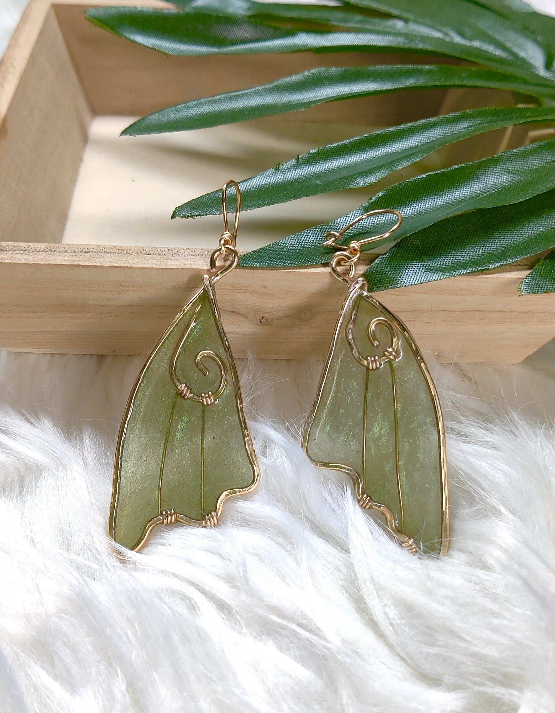 https://i.etsystatic.com/6007087/r/il/68a3ab/4916672774/il_fullxfull.4916672774_jejj.jpg