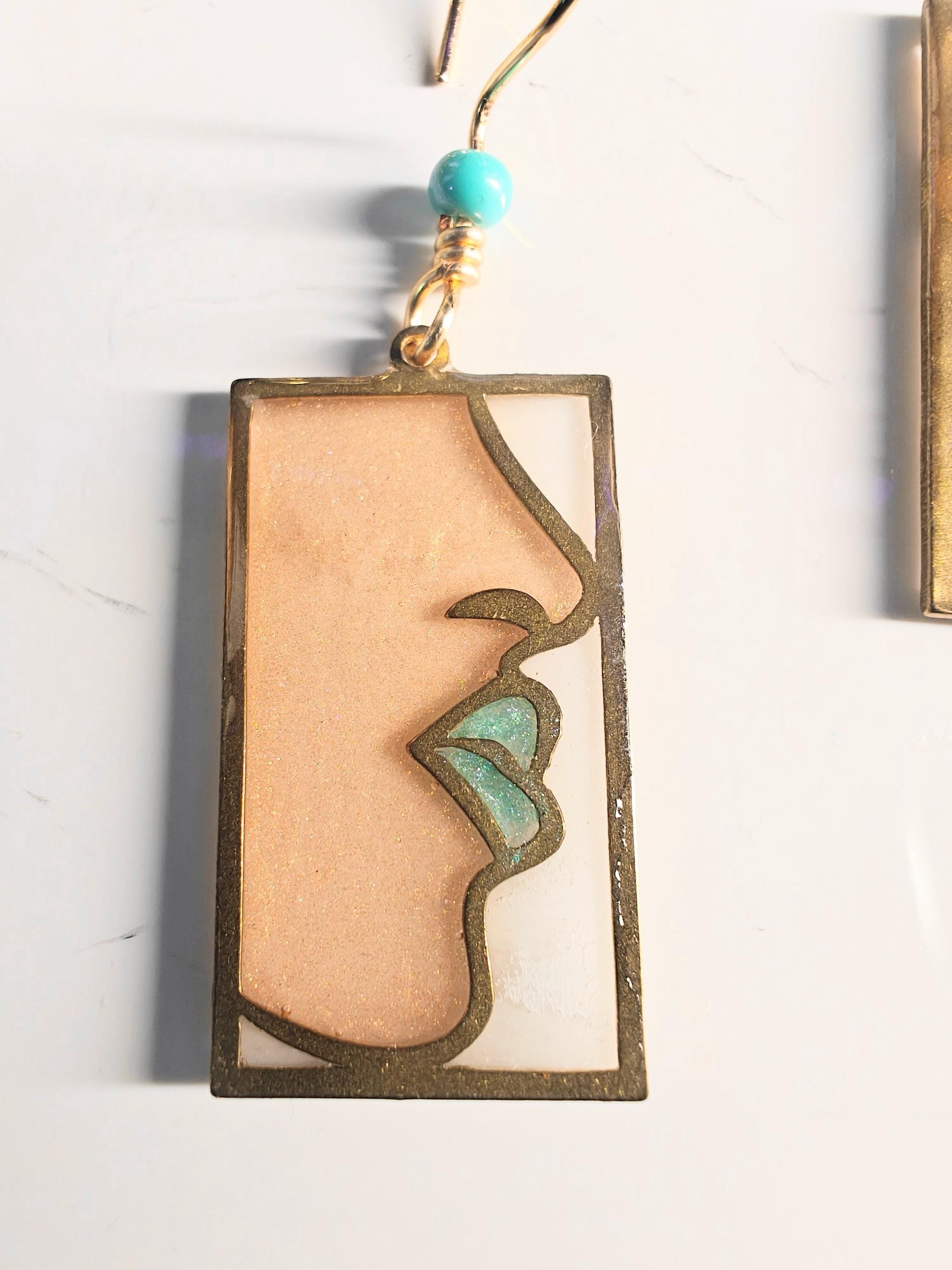 https://i.etsystatic.com/6007087/r/il/94c383/6326016021/il_fullxfull.6326016021_7bpi.jpg