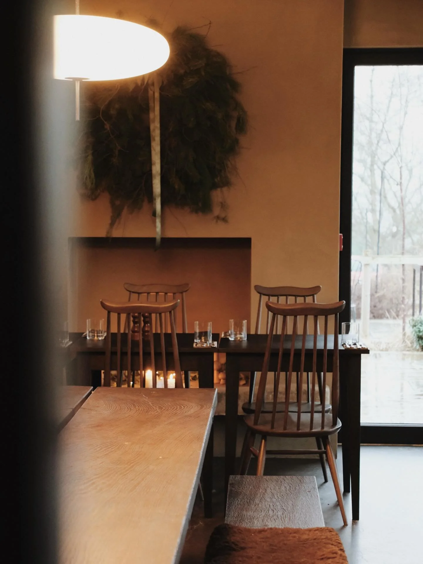 Wishing myself back to The Penny Bun for a cosy festive meal. It was an absolute delight to spend the night in one of their beautifully designed bedrooms (complete with huge bath tub) before capturing every inch of their restaurant and plate after pl