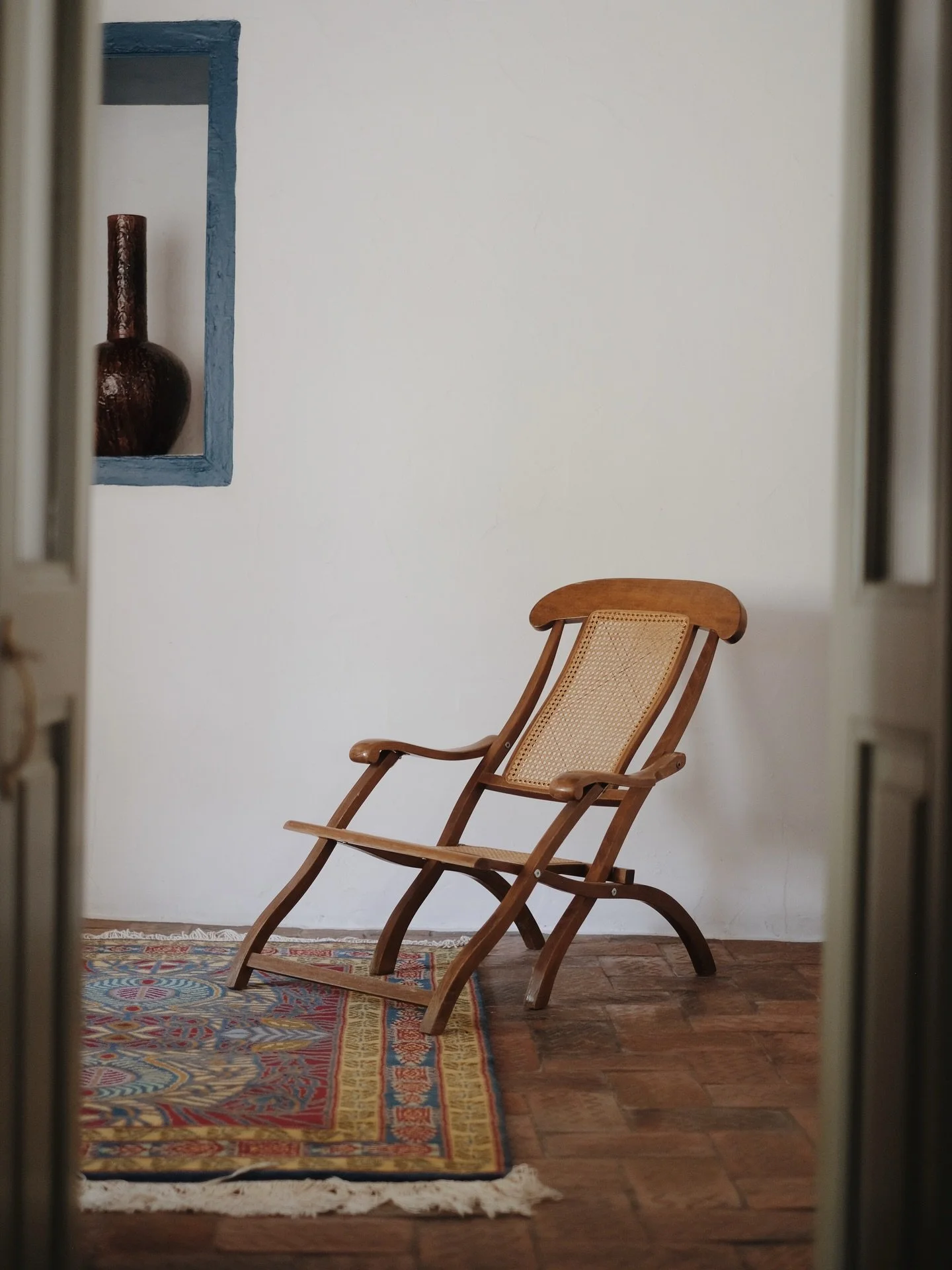 The Garden room, one of three beautifully unique, light-filled bedrooms at @pagostas, where I had the pleasure of shooting and staying in October.