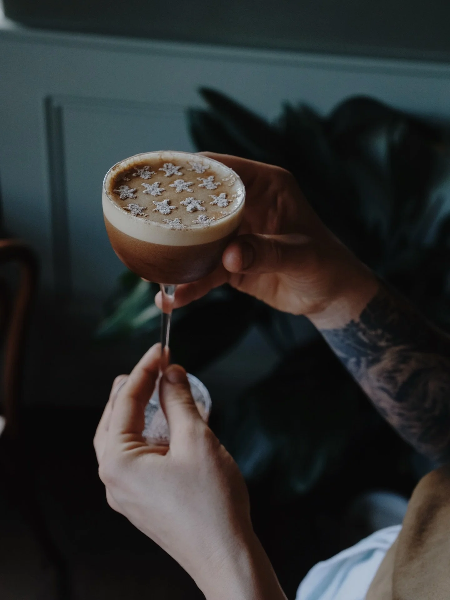 It&rsquo;s always very hard not to sample all the drinks when shooting cocktails, especially so at @theoldpostofficehaworth &amp; @thehawthornhaworth where they look this good! 🍸
