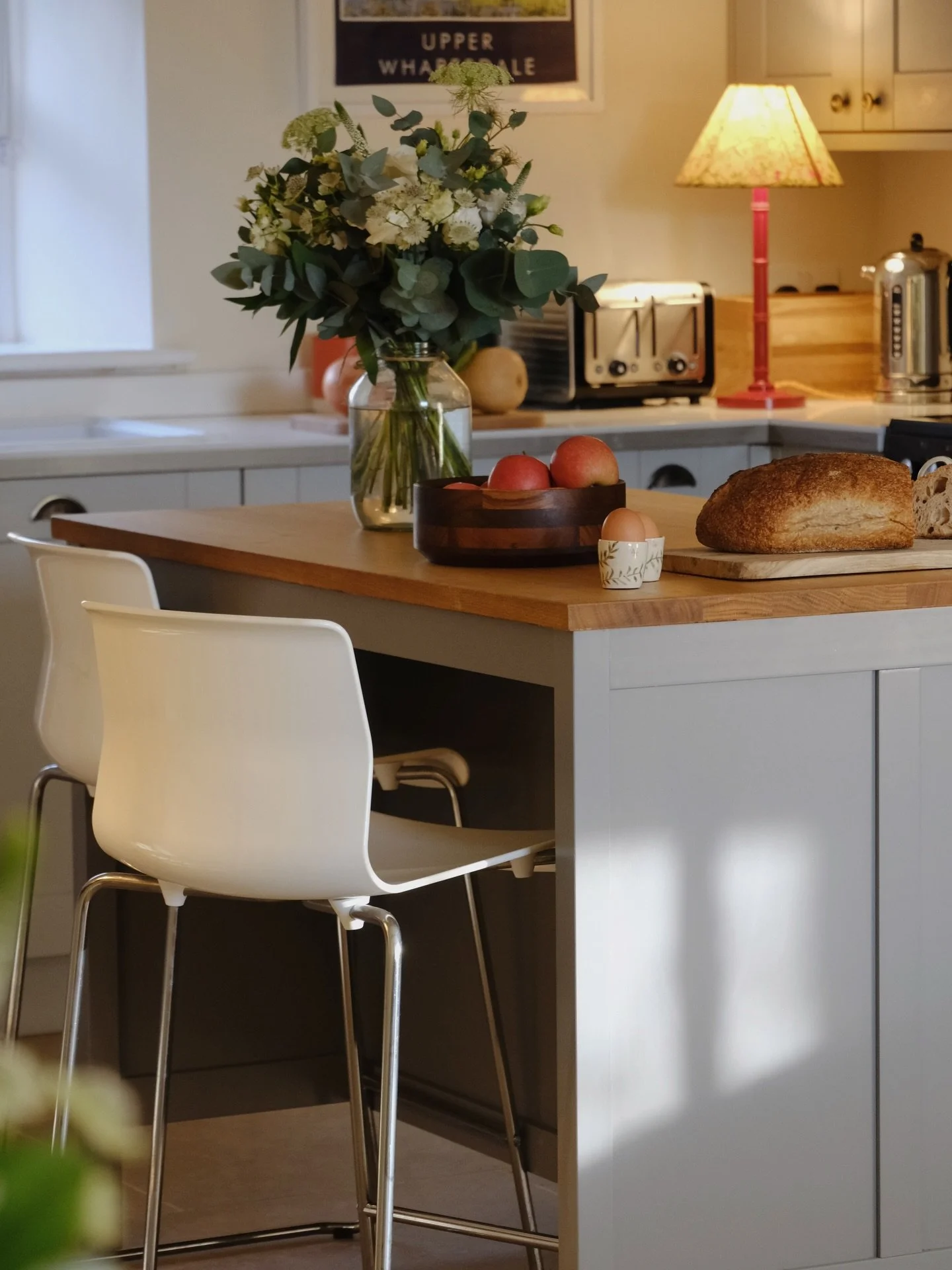 A mid-December sunlight-filled shoot for @broughtonsanctuary / @broughtonstays, not too far from home on a sprawling bucolic estate just outside Skipton. This is the kitchen of Pasture House, a six-bed secluded cottage perched atop a hill. Not quite 