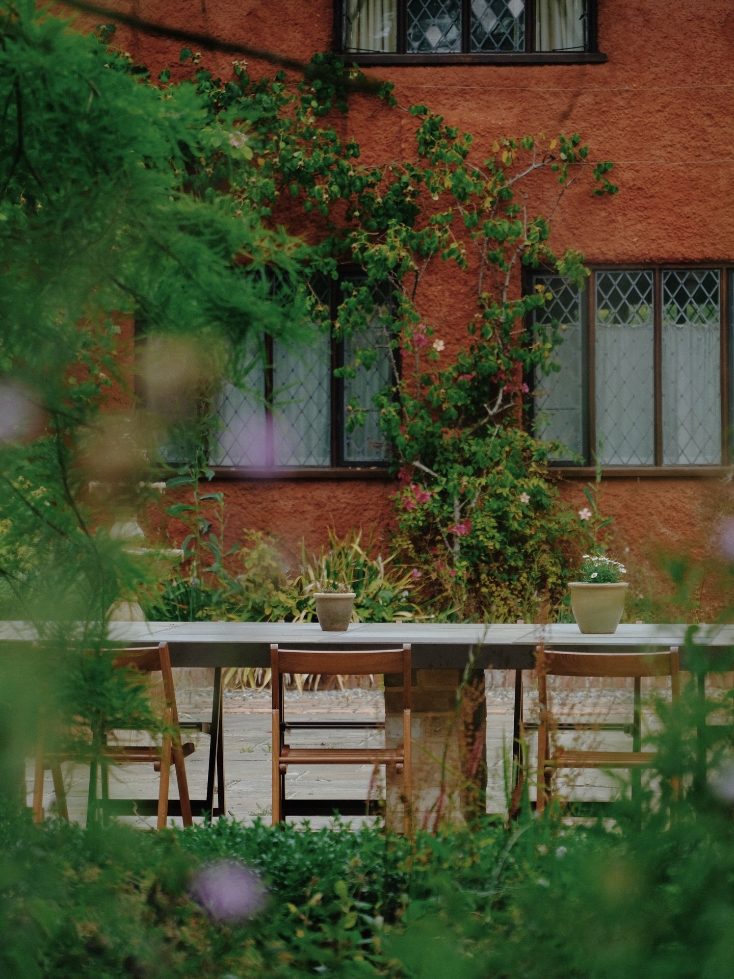 One of my favourite places I stayed, shot &amp; wrote about last year: @restaries. Gem &amp; Tom have created such a special place in the Suffolk countryside, where you can soak in humongous bath tubs, make friends with alpacas and goats, wander thro