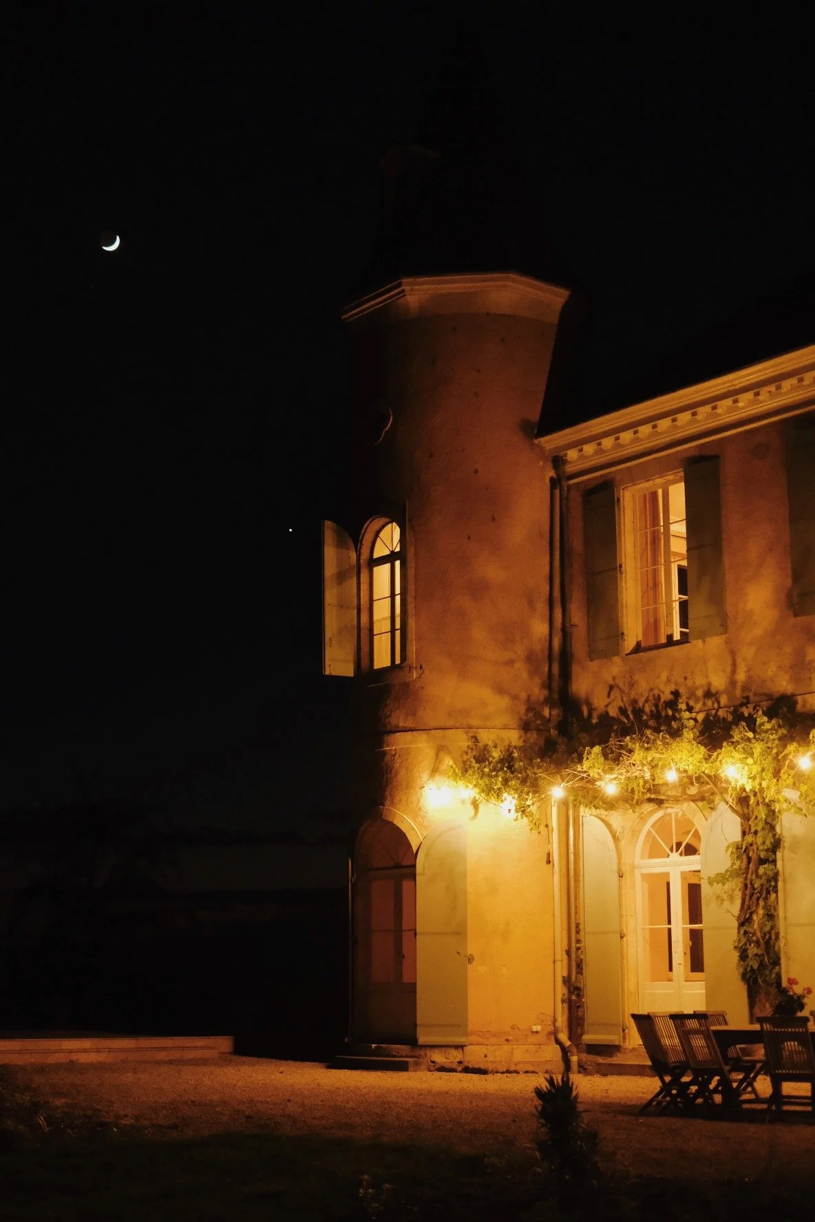Emma_Lavelle_Chateau_de_Pomiro_1107.jpeg