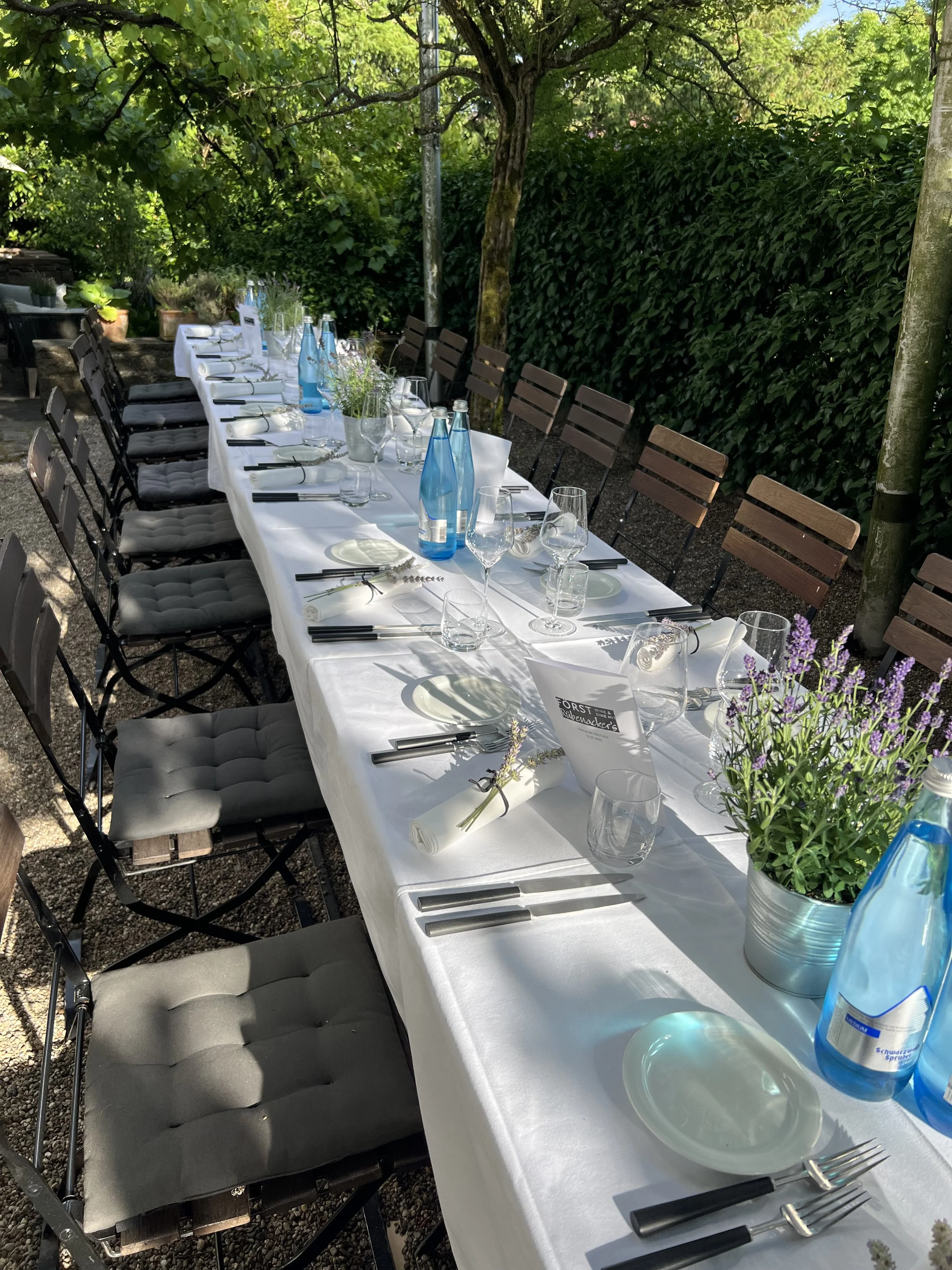 FÖRST WINE & DINE MIT RÜBENACKER´S, TAFELN IM FÖRSTLICH-INNENHOF AM 20. JUNI 2026