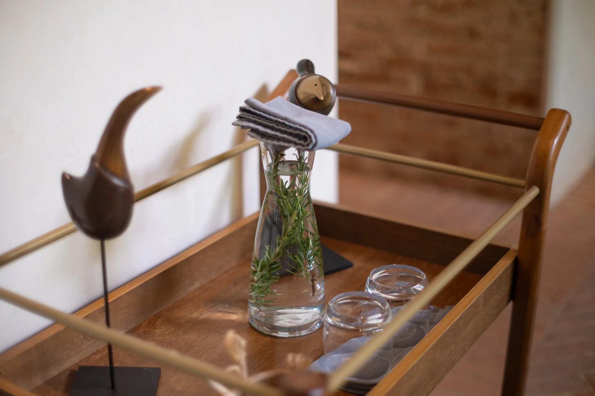 El arte se habita en cada detalle.  As&iacute; se siente estar en casa, incluso lejos de ella.

Art  lives in every detail. This is how home feels, even when you&rsquo;re far away.
.
.
#ObrasTallerDeJuan #TallerDeJuan #ArteDise&ntilde;o #ArteEnLosDet