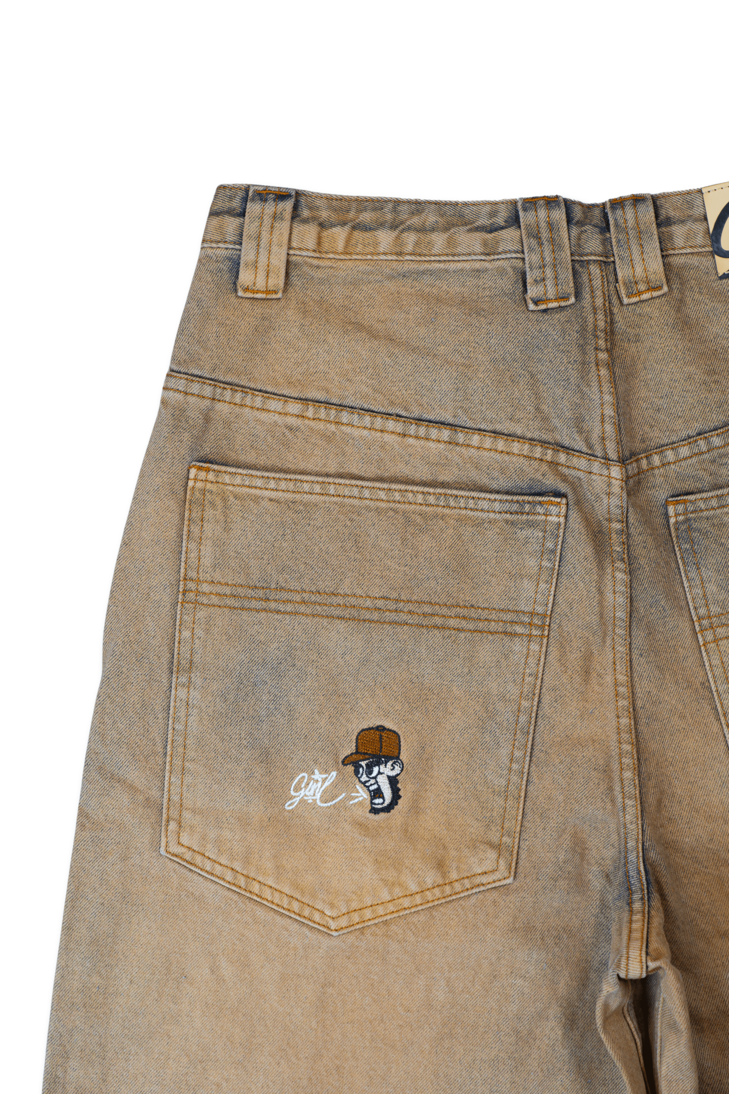 DSC02721-Enhanced-NR-removebg-min.png