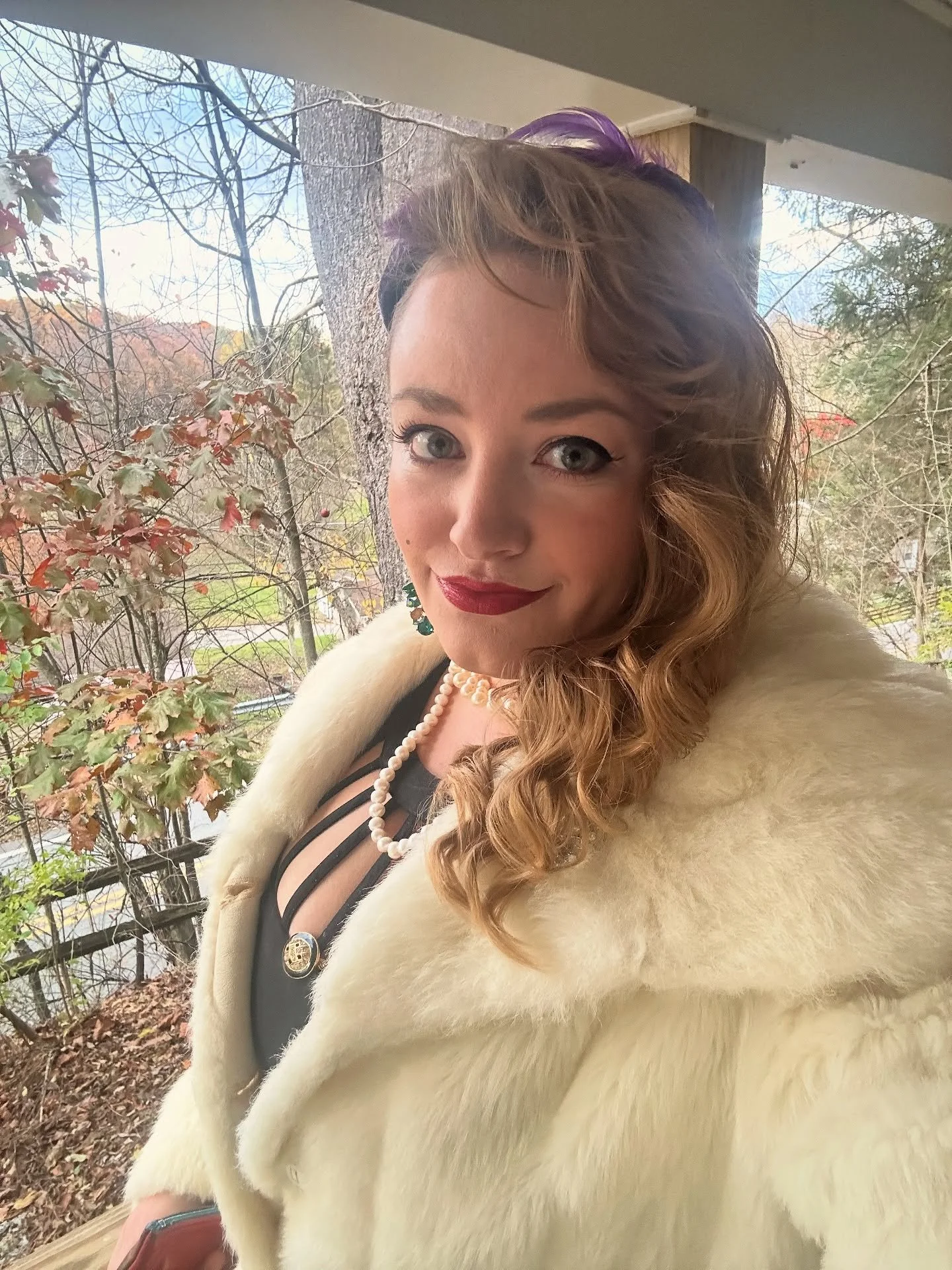 🎃 🍂 🌖 🍷💃🏼