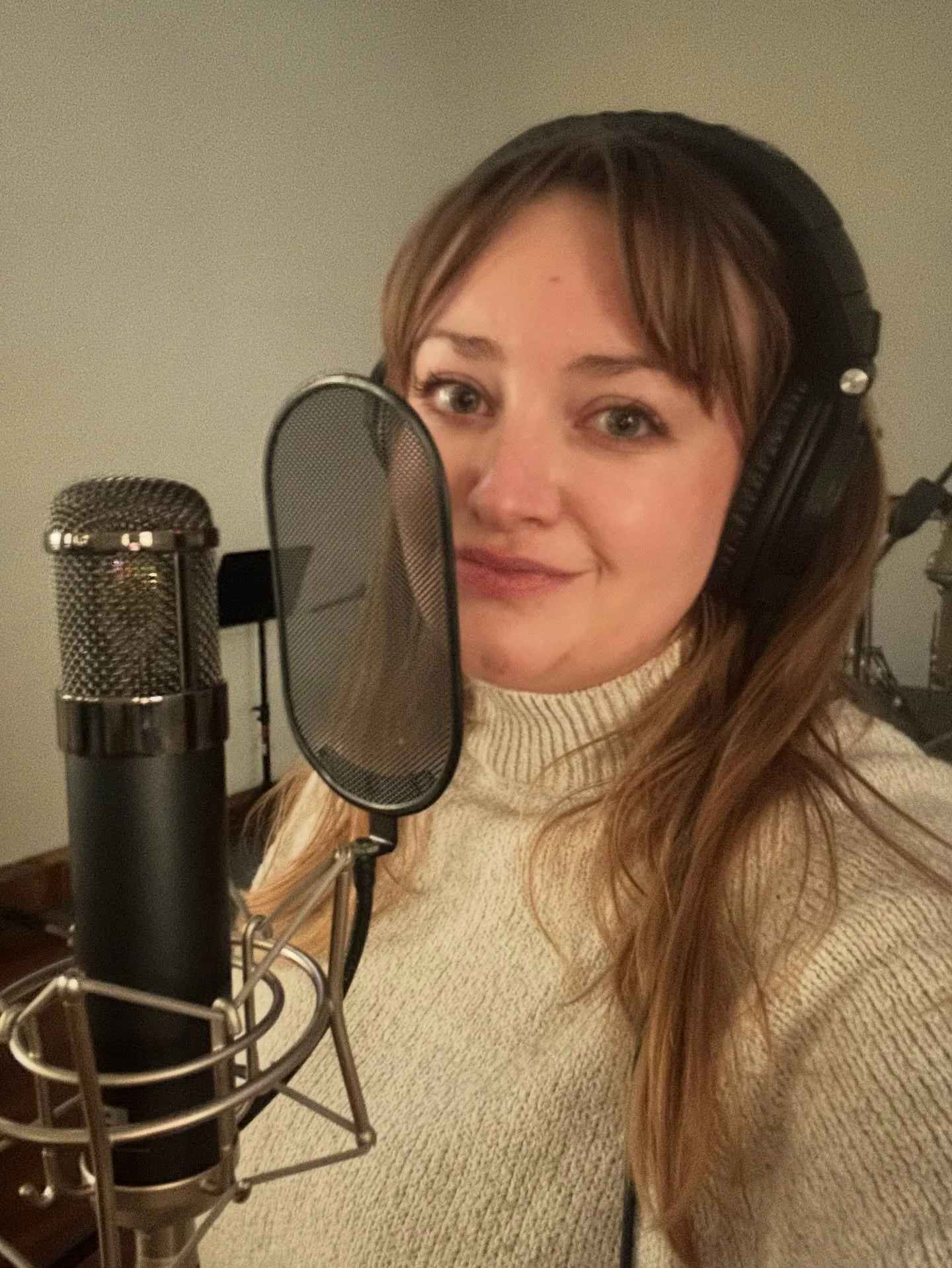 How your email finds me. 💌 New year, new music on the way!