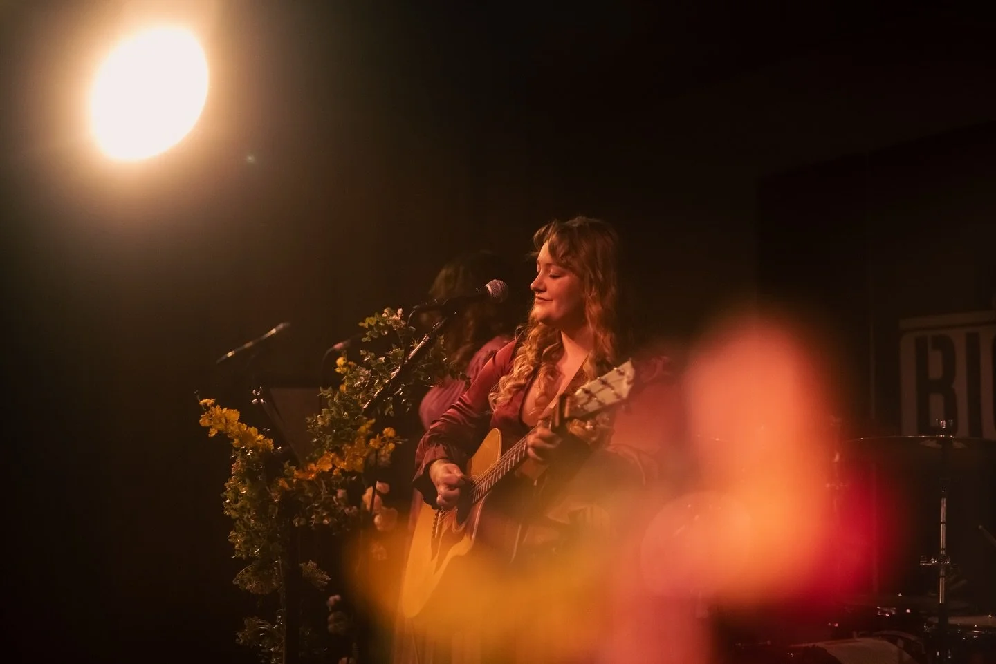 ELKINS, my heart might just explode. 🫀 Thank you, thank you, thank you to everyone who came out to the &ldquo;Lanterns&rdquo; release party on Friday night. 

When I decided to leave Nashville, I was placing my bet on the power of community. 

Candi